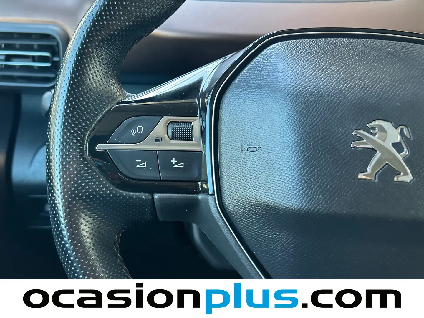 Foto Peugeot Rifter Peugeot Rifter BlueHDi 130 GT Long (130 CV)