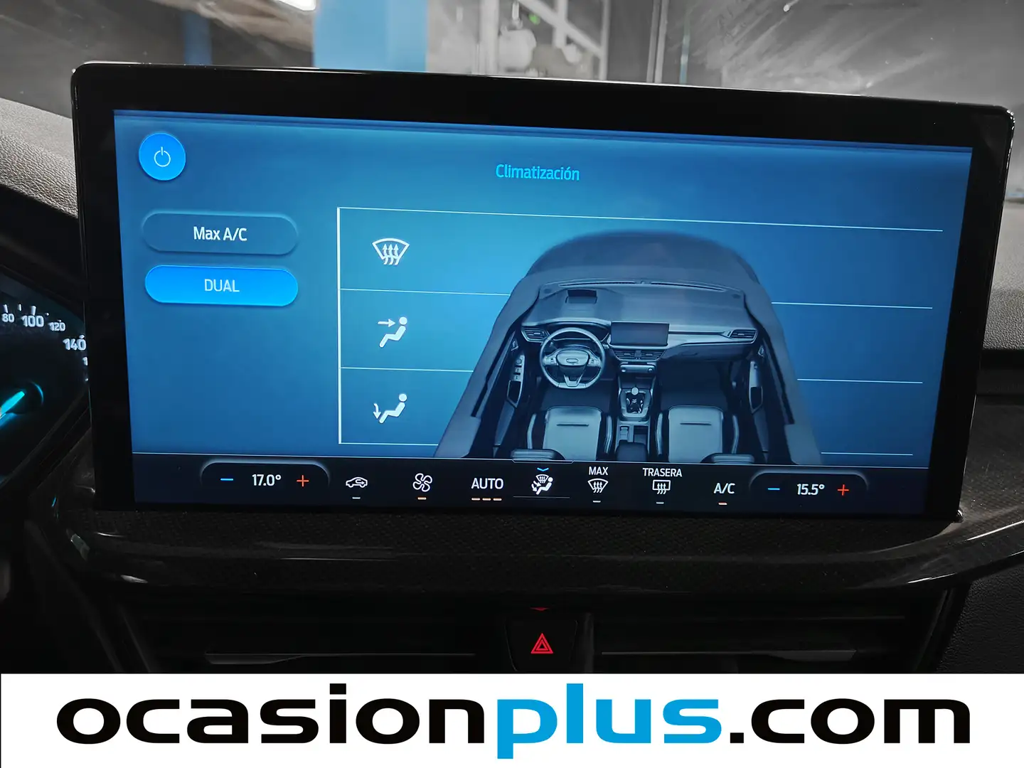 Foto Ford Focus Ford Focus 1.0 Ecoboost MHEV ST-Line Auto (125 CV)