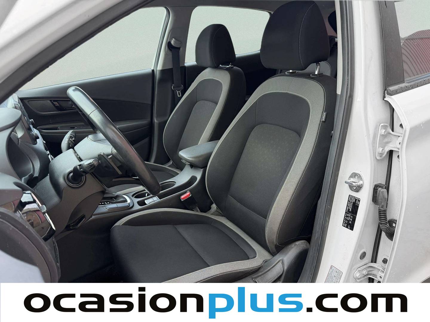 Foto asientos delanteros Hyundai Kona Hyundai Kona 1.6 GDI HEV Klass DT (141 CV)