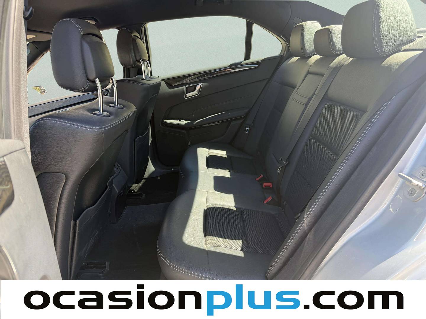 Foto asientos traseros Mercedes Clase E Mercedes-Benz Clase E E 200 CDI (136 CV)