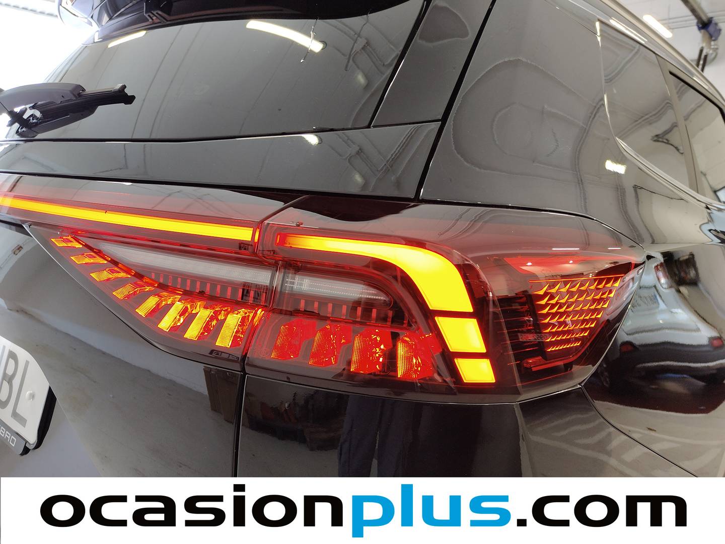 EBRO S800 EBRO S800 1.6 TGDI Luxury DCT (147 CV) 7 plazas automático