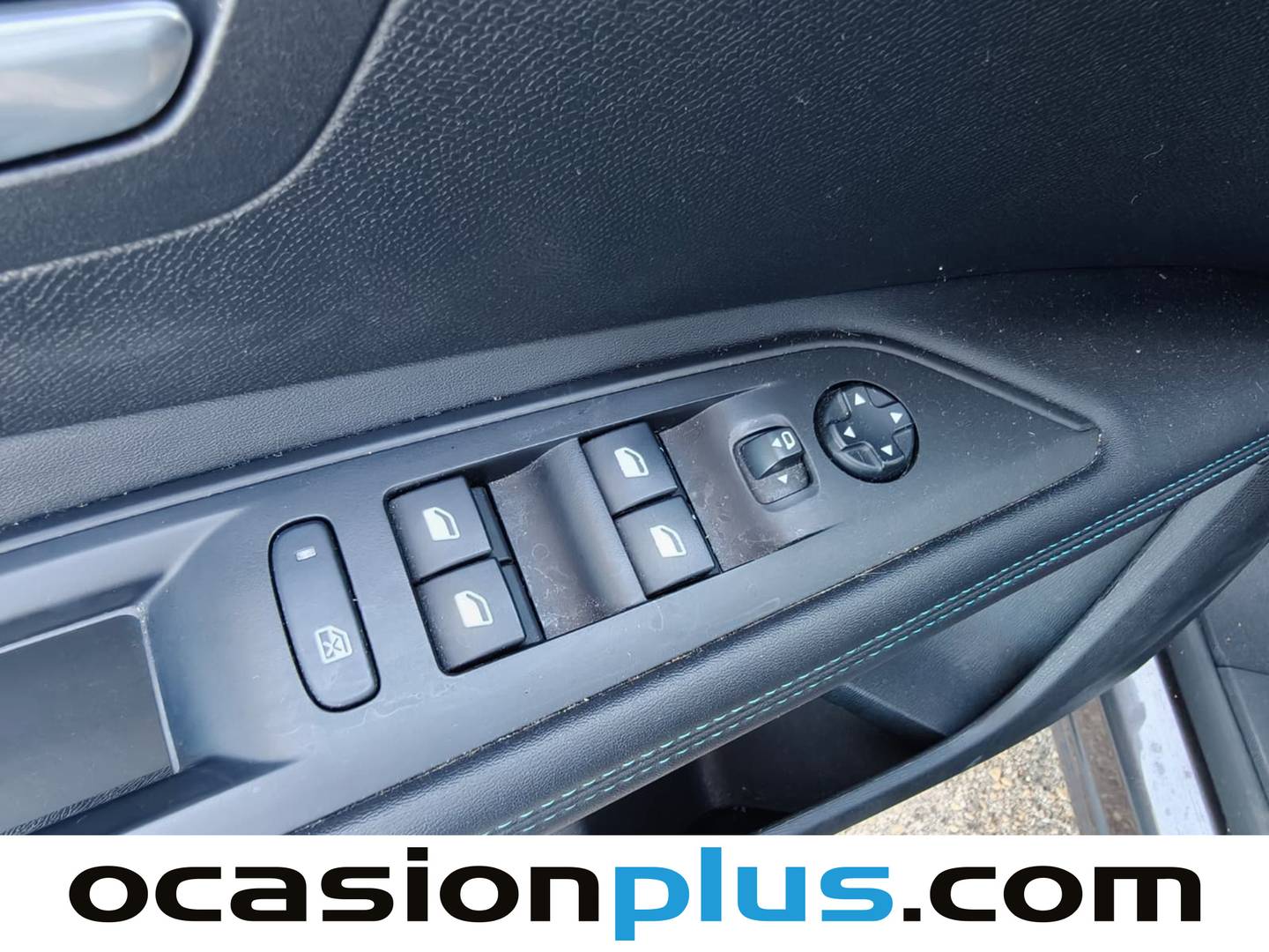 Peugeot 3008 Peugeot 3008 PureTech 130 S&S Allure (130 CV) seminuevo