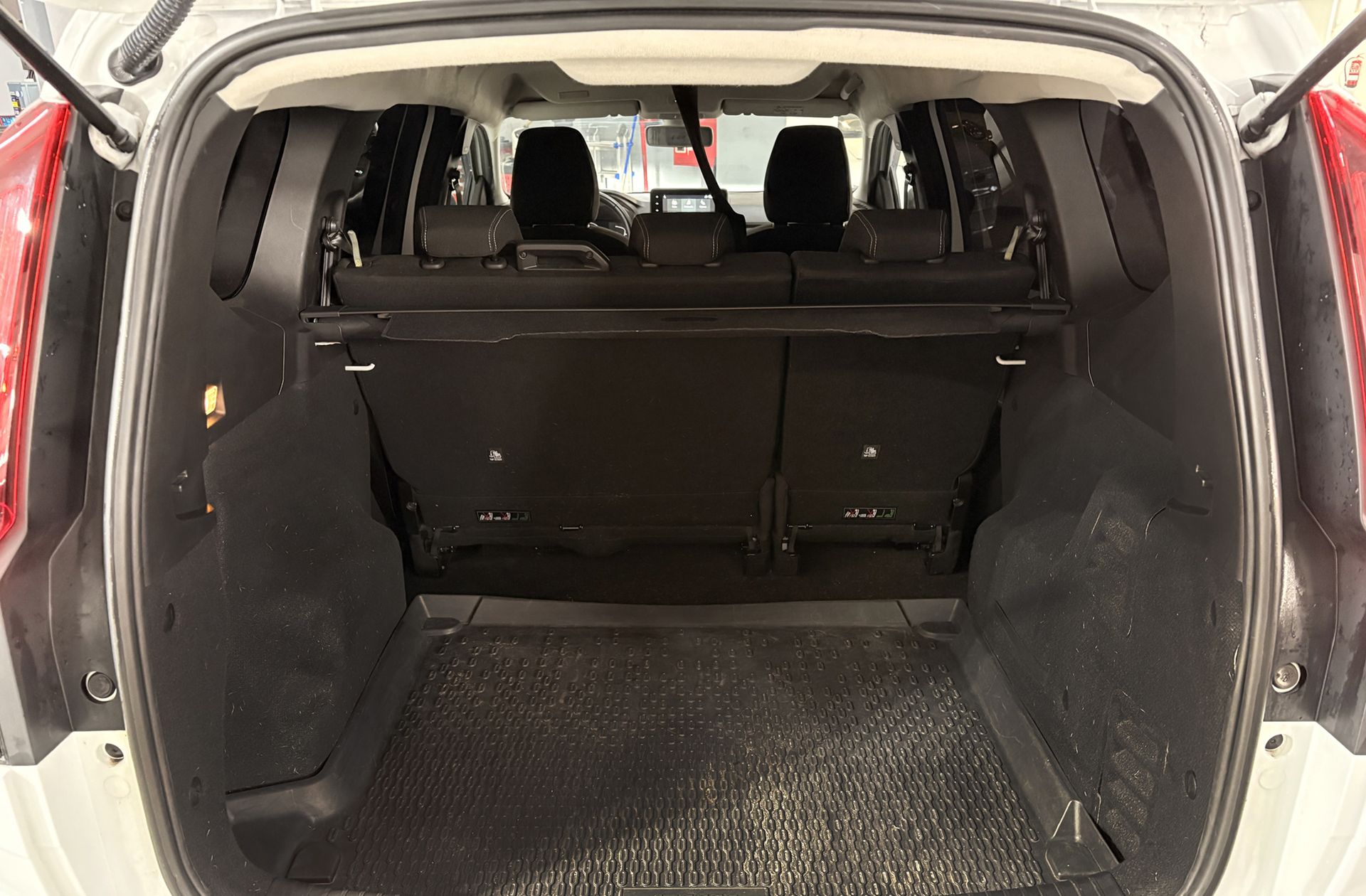 Dacia Jogger Expression Hybrid 5 plazas - foto 15