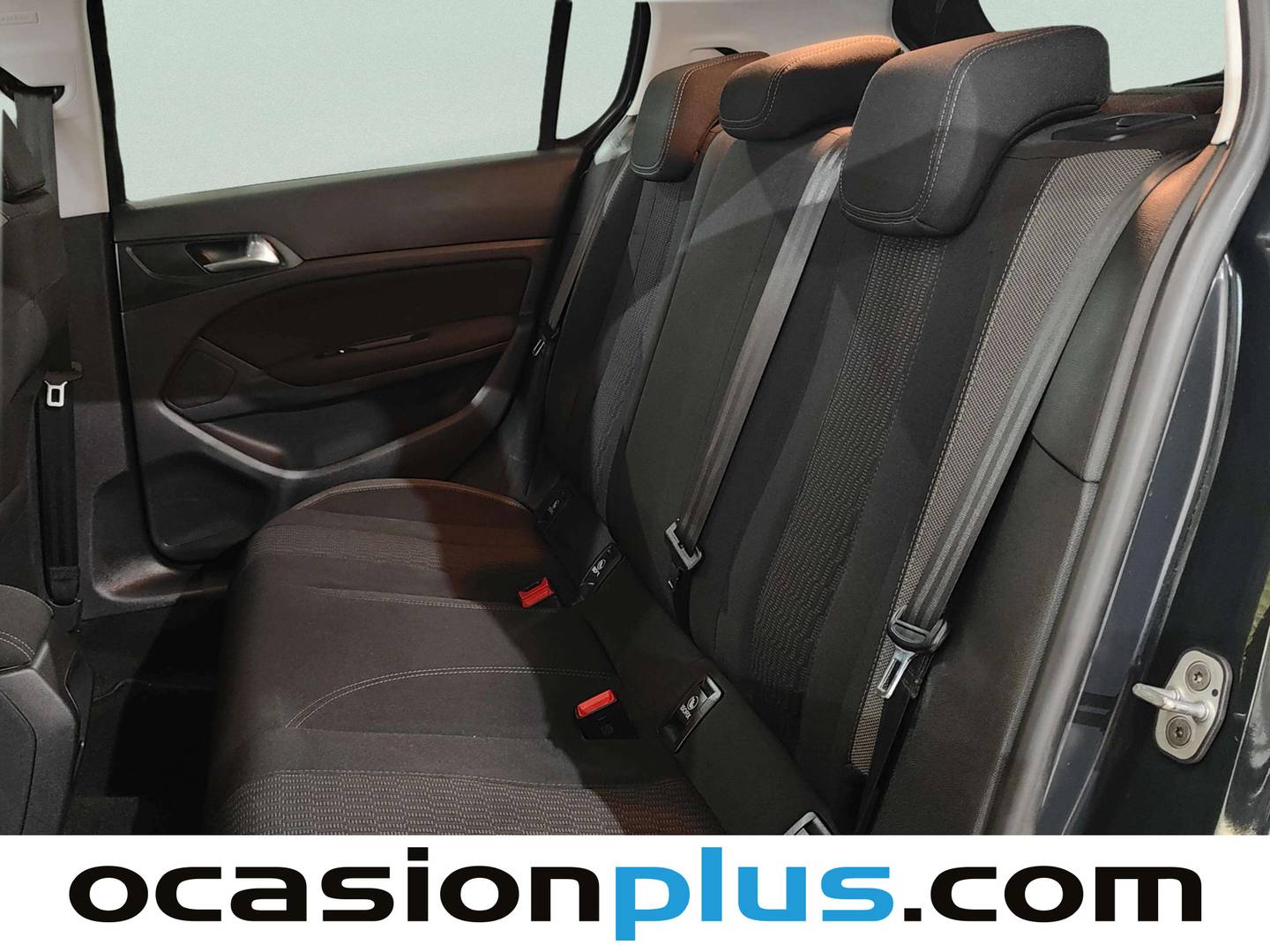 Foto asientos traseros Peugeot 308 Peugeot 308 BlueHDi 100 Style (100 CV)