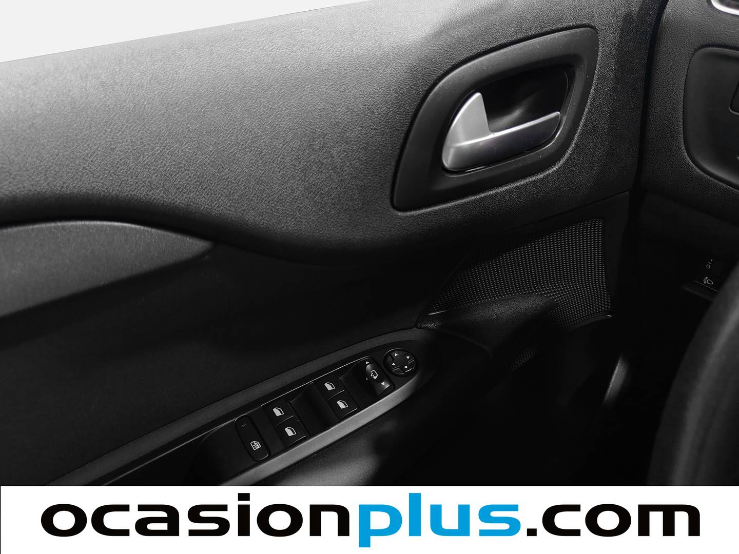 Citroën C4 Citroën C4 PureTech 110 Live Edition (110 CV) gasolina