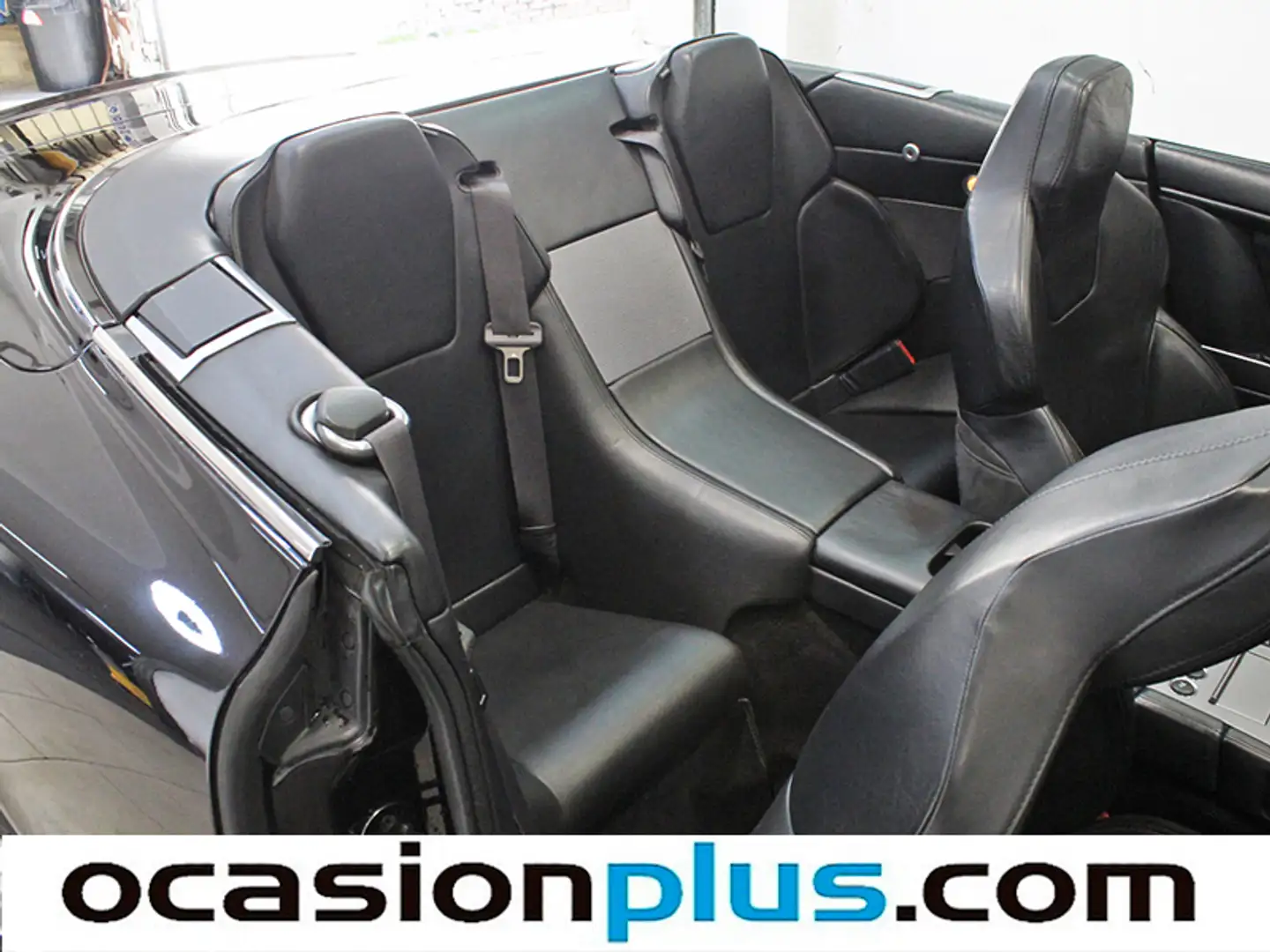 Foto Aston Martin DB9 Aston Martin DB9 Cabrio 5.9 Volante Touchtronic 2 (450 CV)