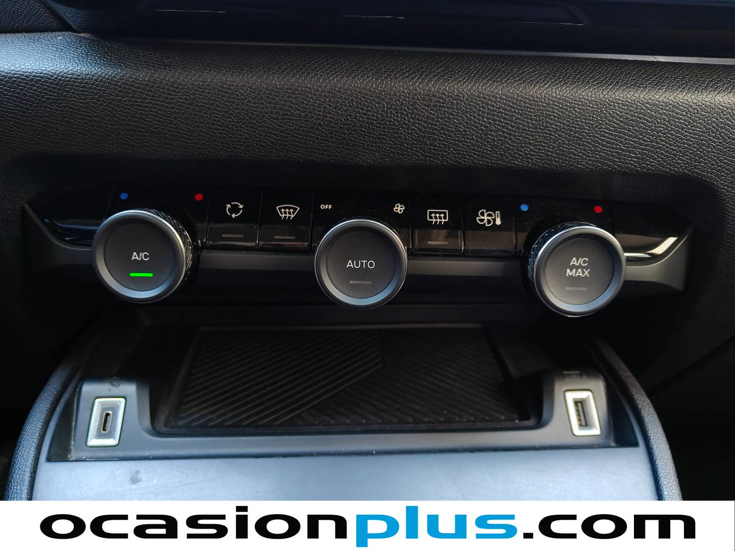Accesorios del Citroën C4 Citroën C4 PureTech 130 S&S Plus EAT8 (131 CV)