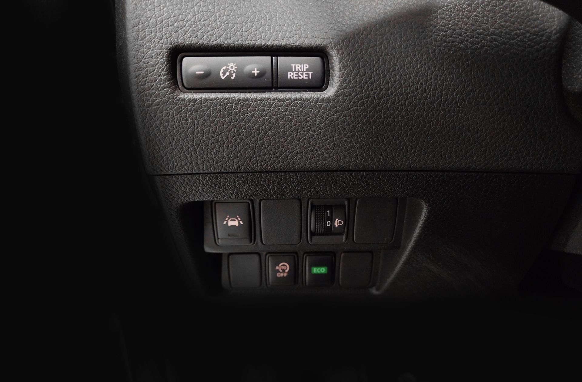 Nissan Qashqai DIG-T 160 N-Connecta 4x2 DCT - foto 24