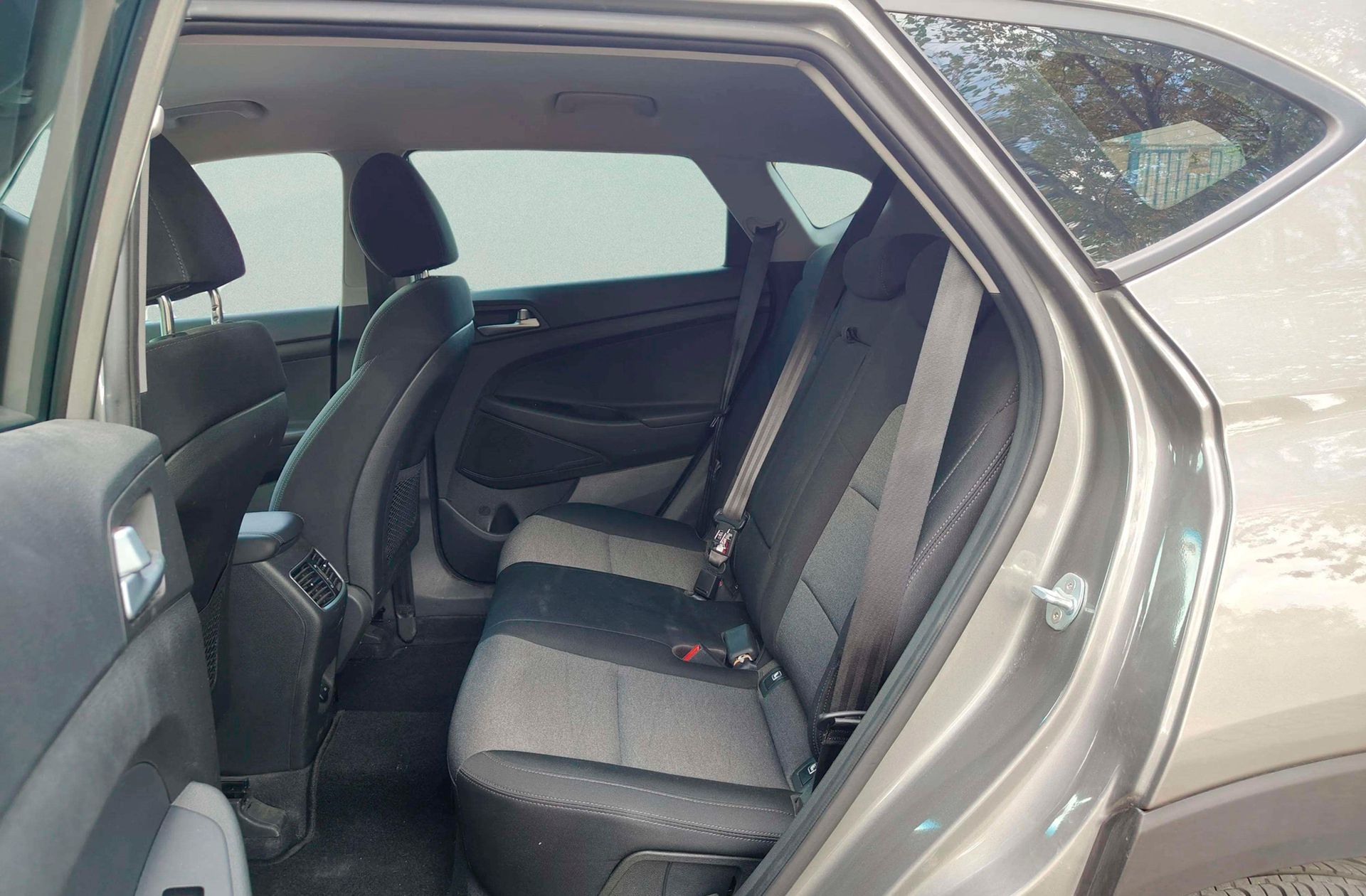 Hyundai Tucson 1.6 CRDi 48V SLE 4x2 - foto 12