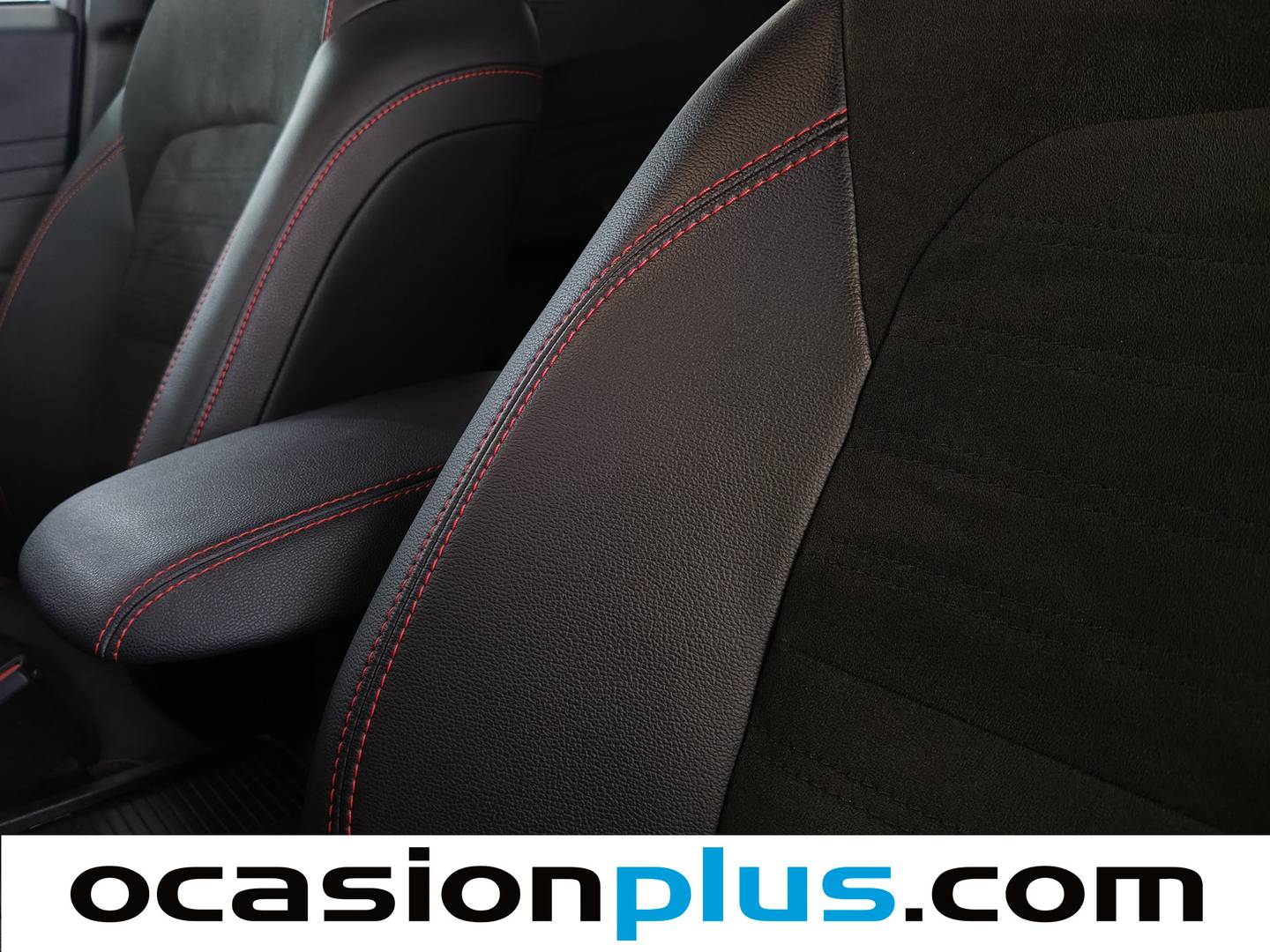 Foto asientos traseros Ford Kuga Ford Kuga 1.5T EcoBoost ST-Line X 4x2 (150 CV)