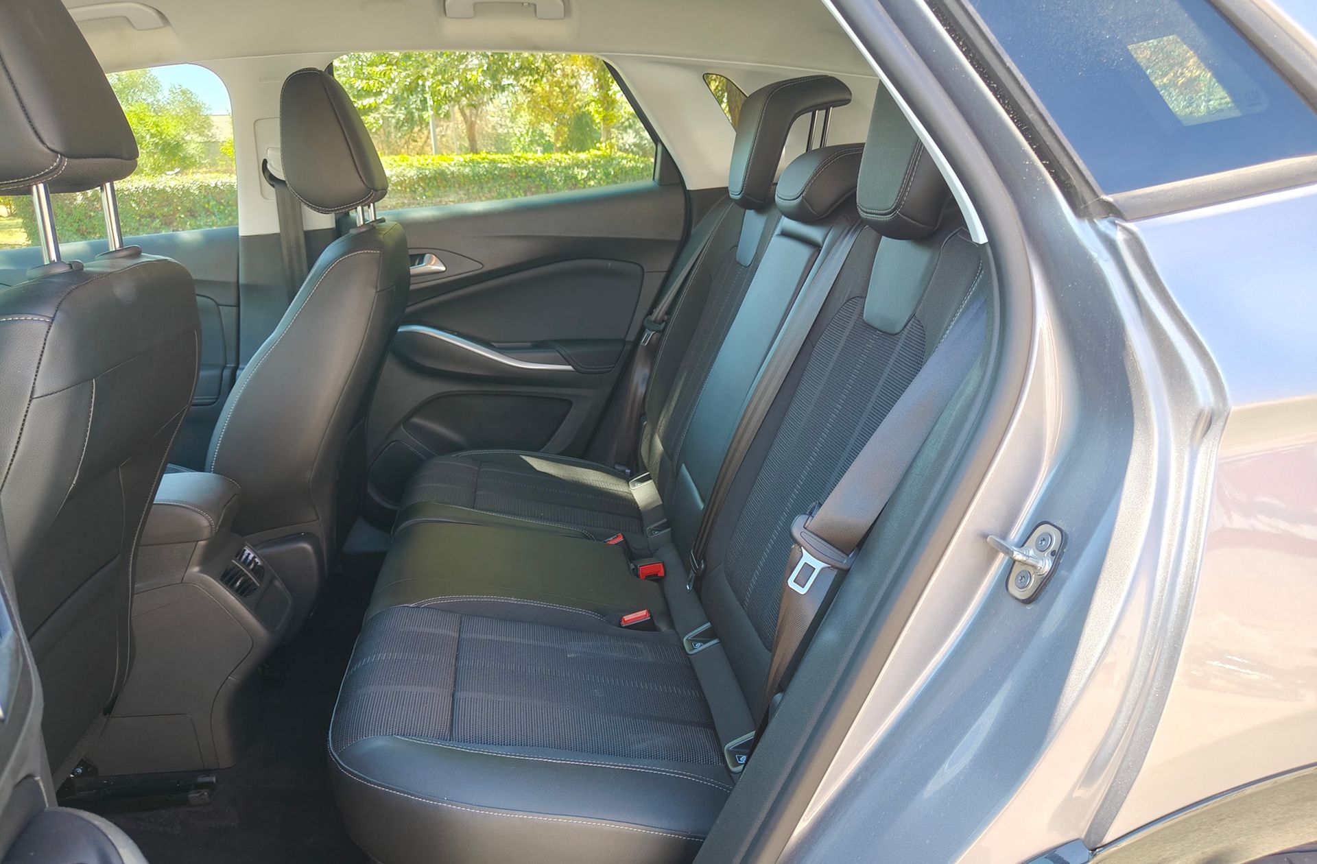 Opel Grandland 1.2 Turbo XHT GS - foto 15