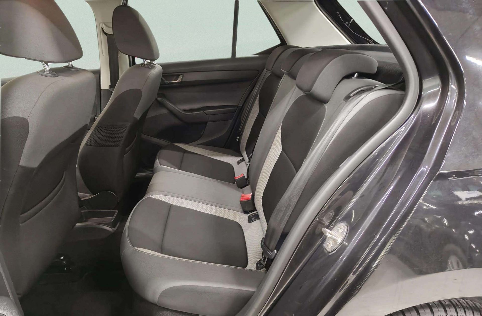 Škoda Fabia 1.2 TSI Ambition - foto 9