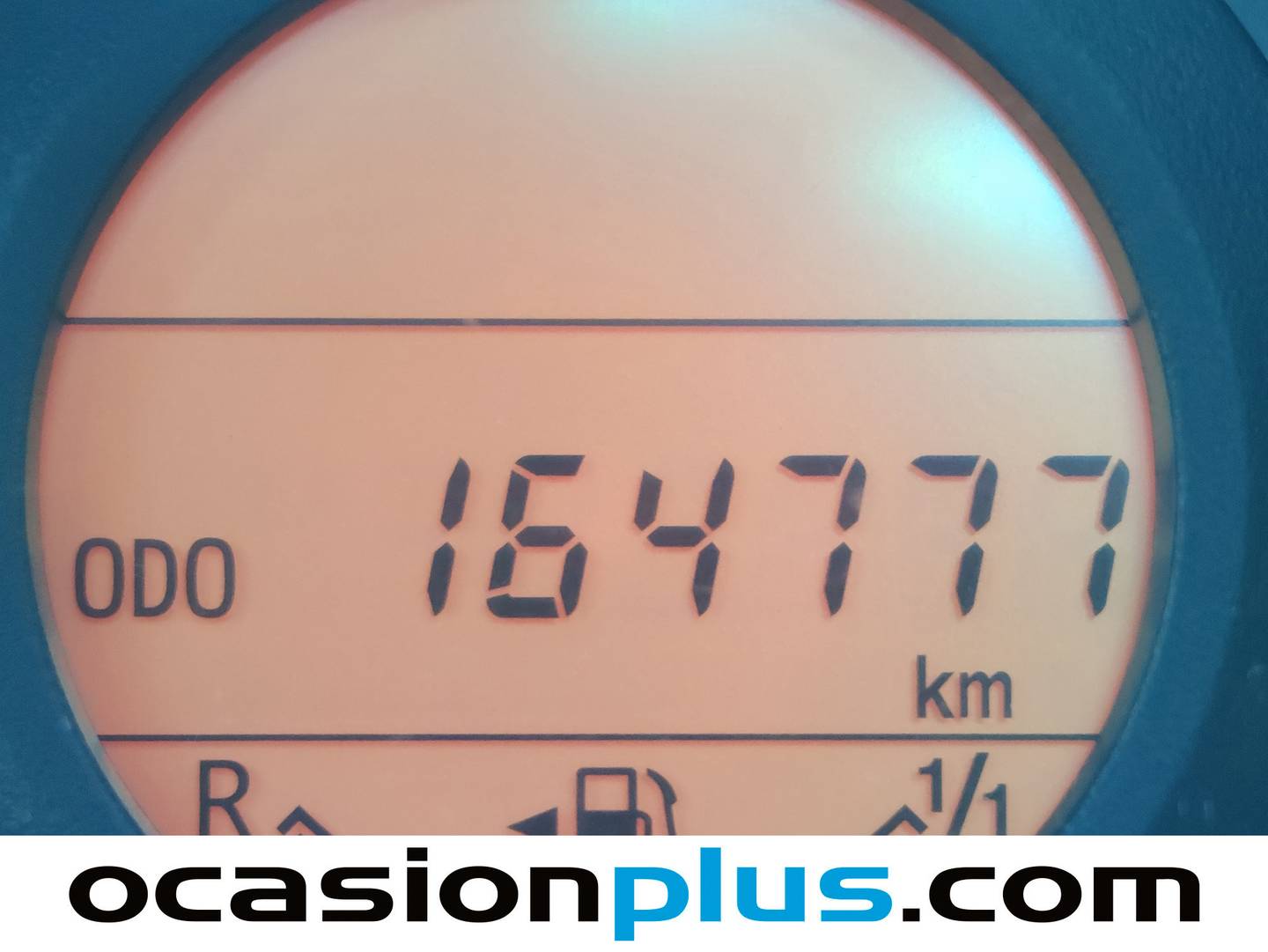 Peugeot 108 Peugeot 108 1.2 PureTech Roland Garros Top! (82 CV) seminuevo