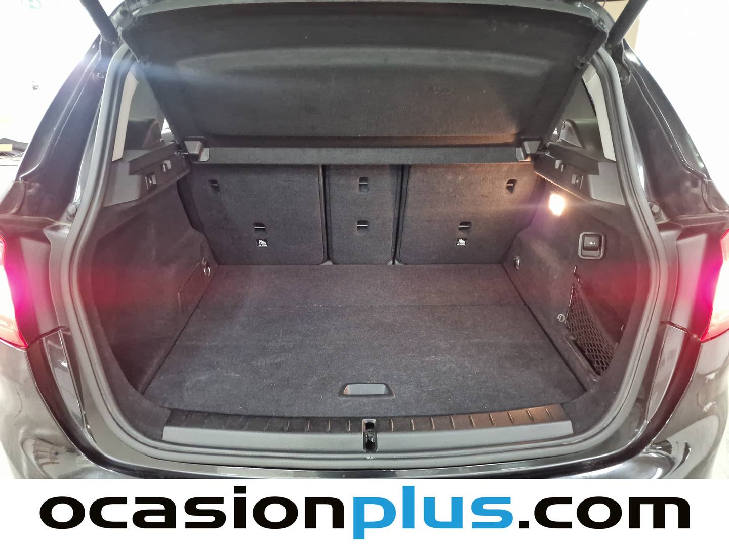 Foto BMW Serie 2 Active Tourer BMW Serie 2 218d Active Tourer Business (150 CV)