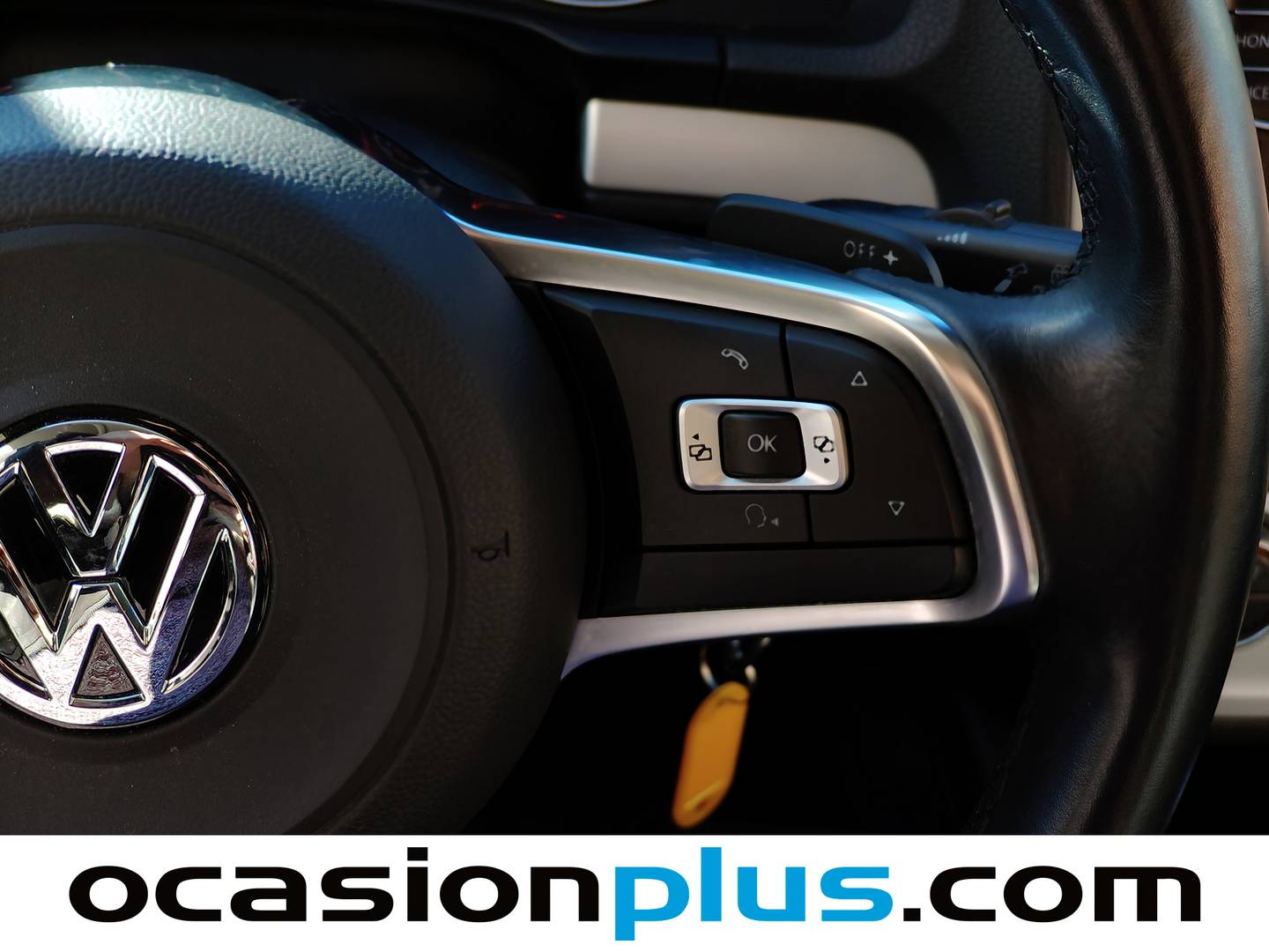 Foto Volkswagen Scirocco Volkswagen Scirocco R-Line 2.0 TSI BMT (180 CV) DSG