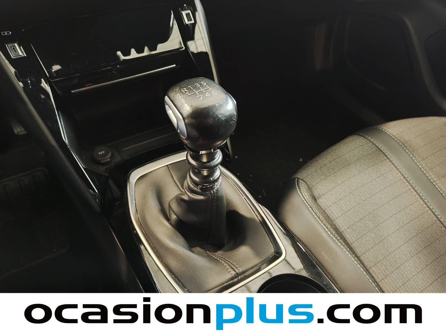 Foto Peugeot 2008 Peugeot 2008 PureTech 100 S&S Allure (100 CV)