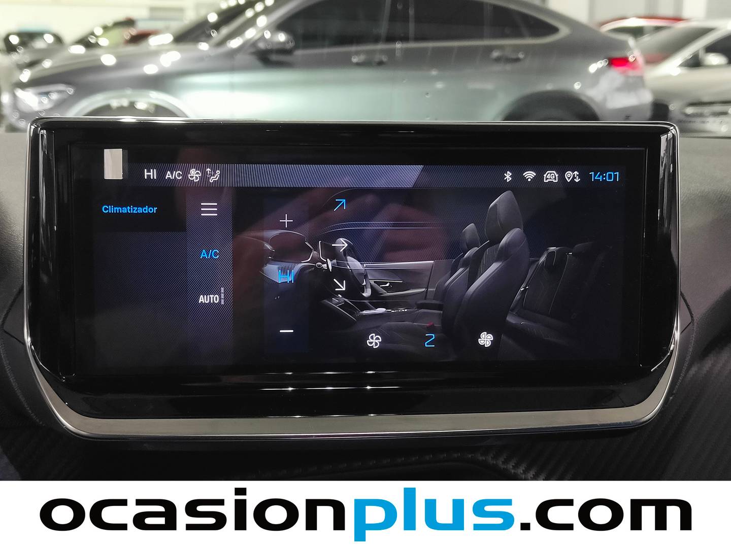 Foto Peugeot 2008 Peugeot 2008 Allure Hybrid eDCS6 (145 CV)