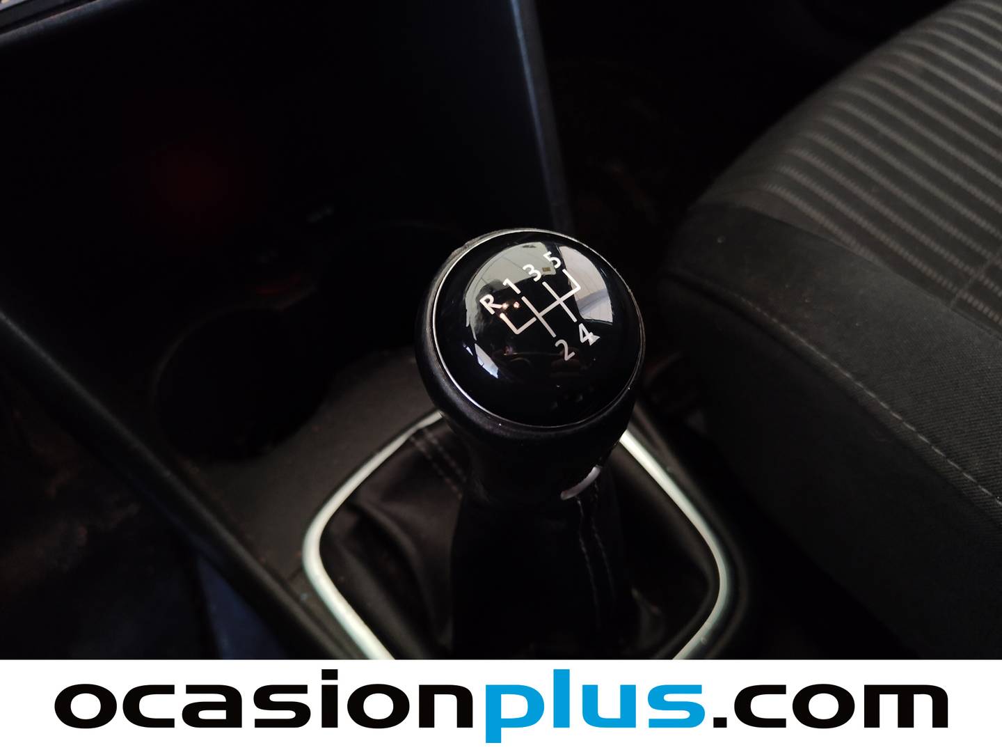 Foto Volkswagen Polo Volkswagen Polo Sport by R-Line 1.6 TDI (90 CV)