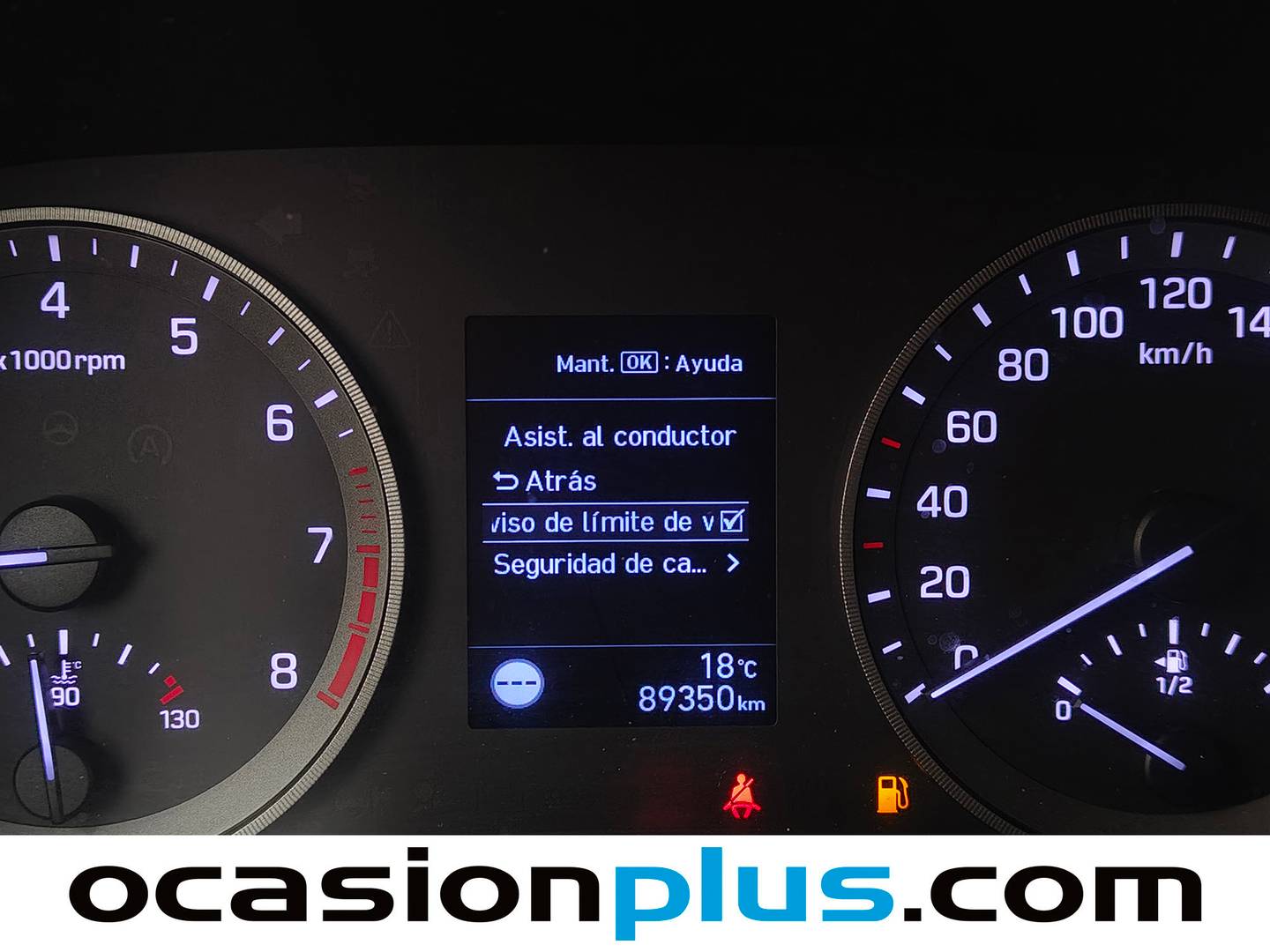 Equipamiento del Hyundai Tucson Hyundai Tucson 1.6 GDI SLE 4x2 (132 CV)