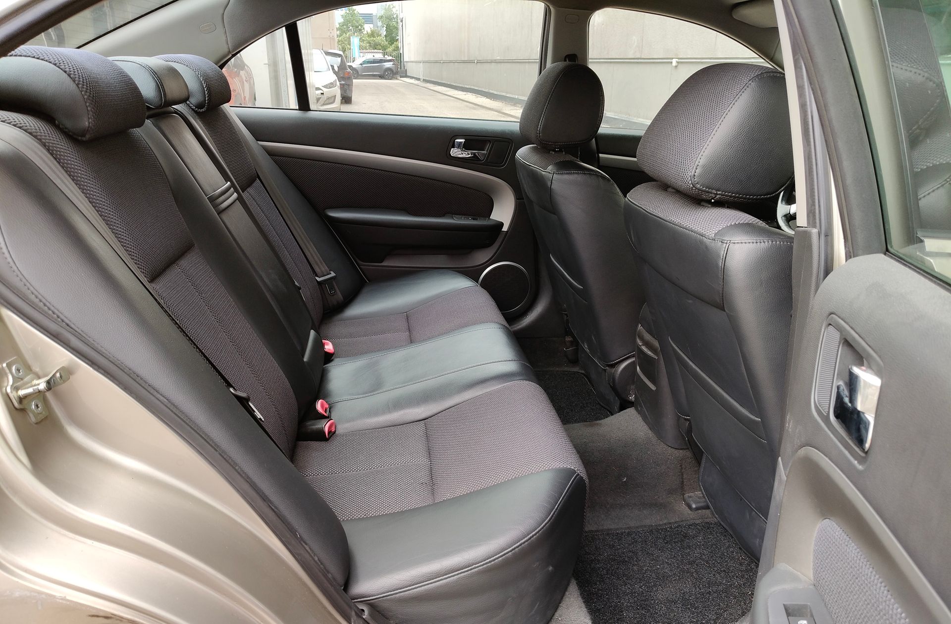 Chevrolet Epica 2.0 Vcdi 16v LT - foto 13