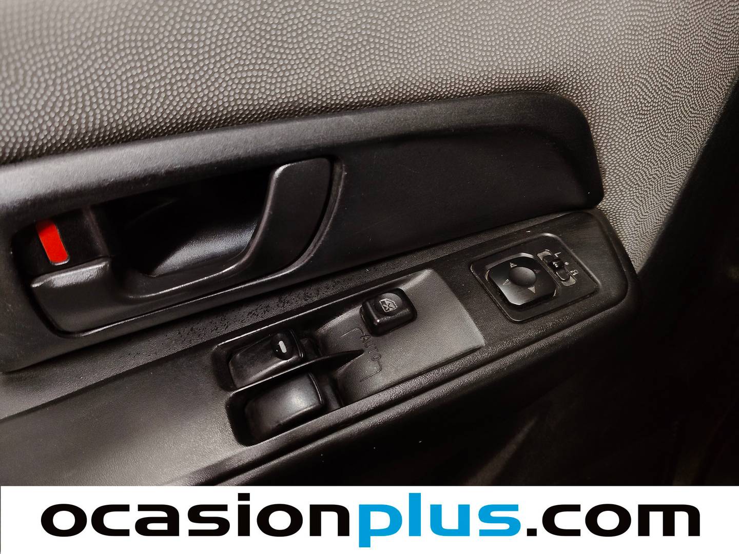 Mitsubishi Montero iO Mitsubishi Montero IO 1.8 GDI Plus  (120 CV) seminuevo