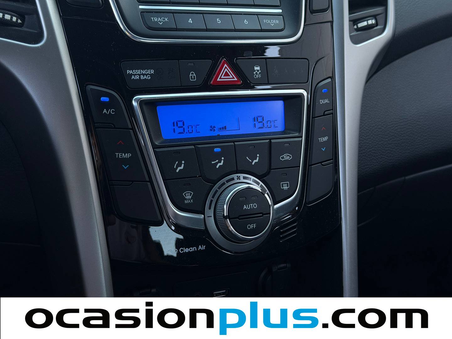 Equipamiento del Hyundai i30 Hyundai i30 1.4 CRDI 25 Aniversario (90 CV)