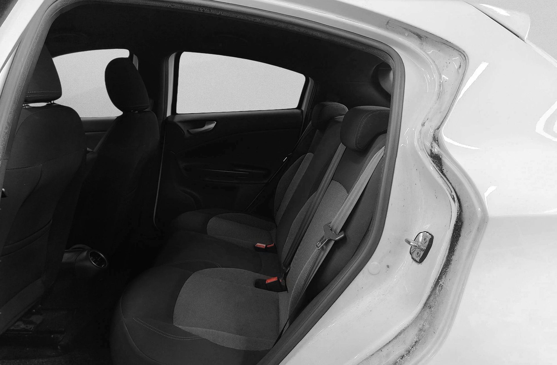 Alfa Romeo Giulietta 1.6 JTDm Distinctive - foto 10