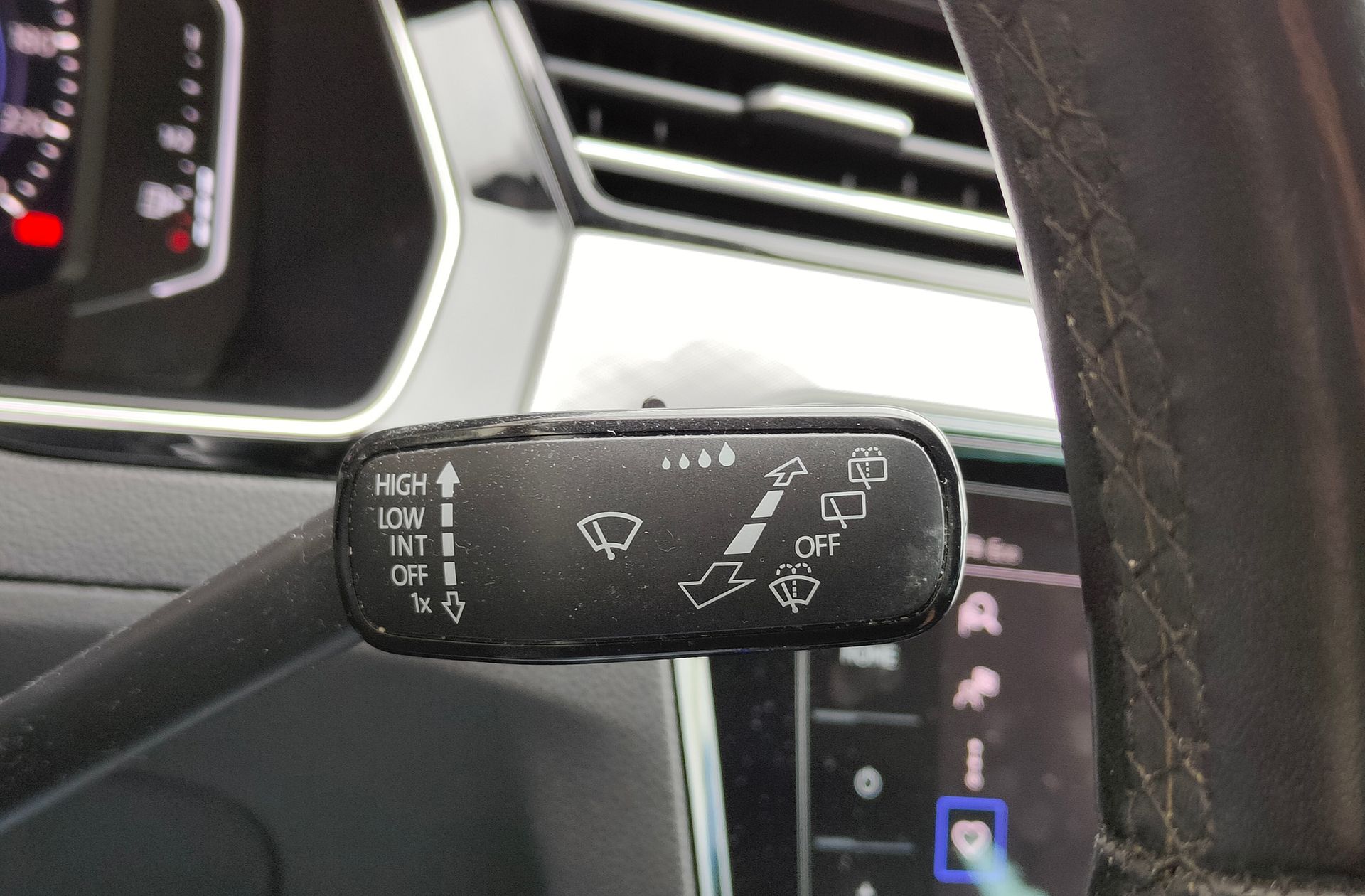 Volkswagen Passat Variant GTE 1.4 TSI e-Power DSG - foto 30