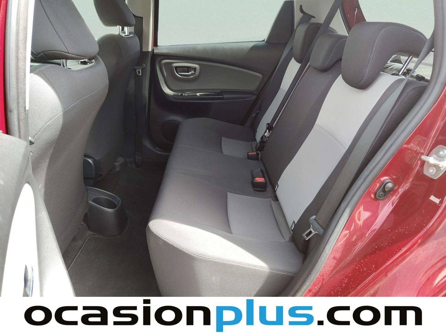 Foto asientos traseros Toyota Yaris Toyota Yaris 1.5 Feel! Edition (111 CV)