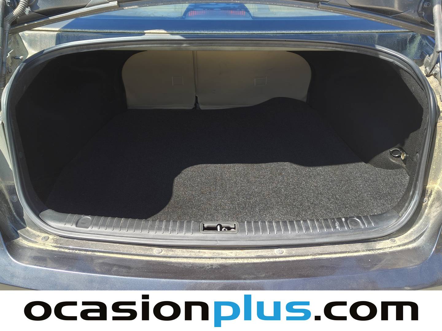Fotos maletero Hyundai Sonata Hyundai Sonata 2.0 CRDi VGT Comfort (140 CV)