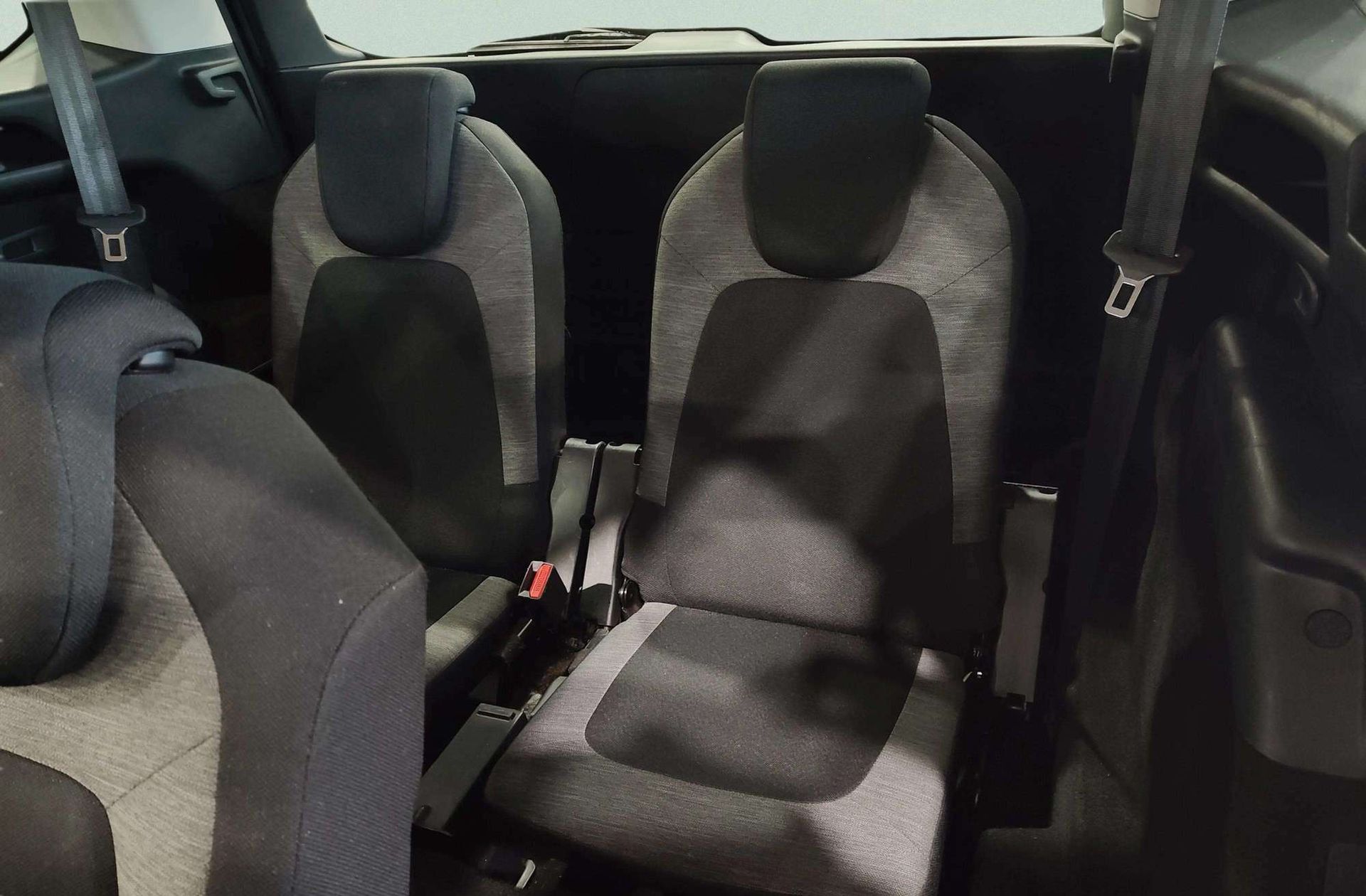 Citroën C4 Grand Picasso BlueHDi 120 Feel EAT6 7 plazas - foto 6