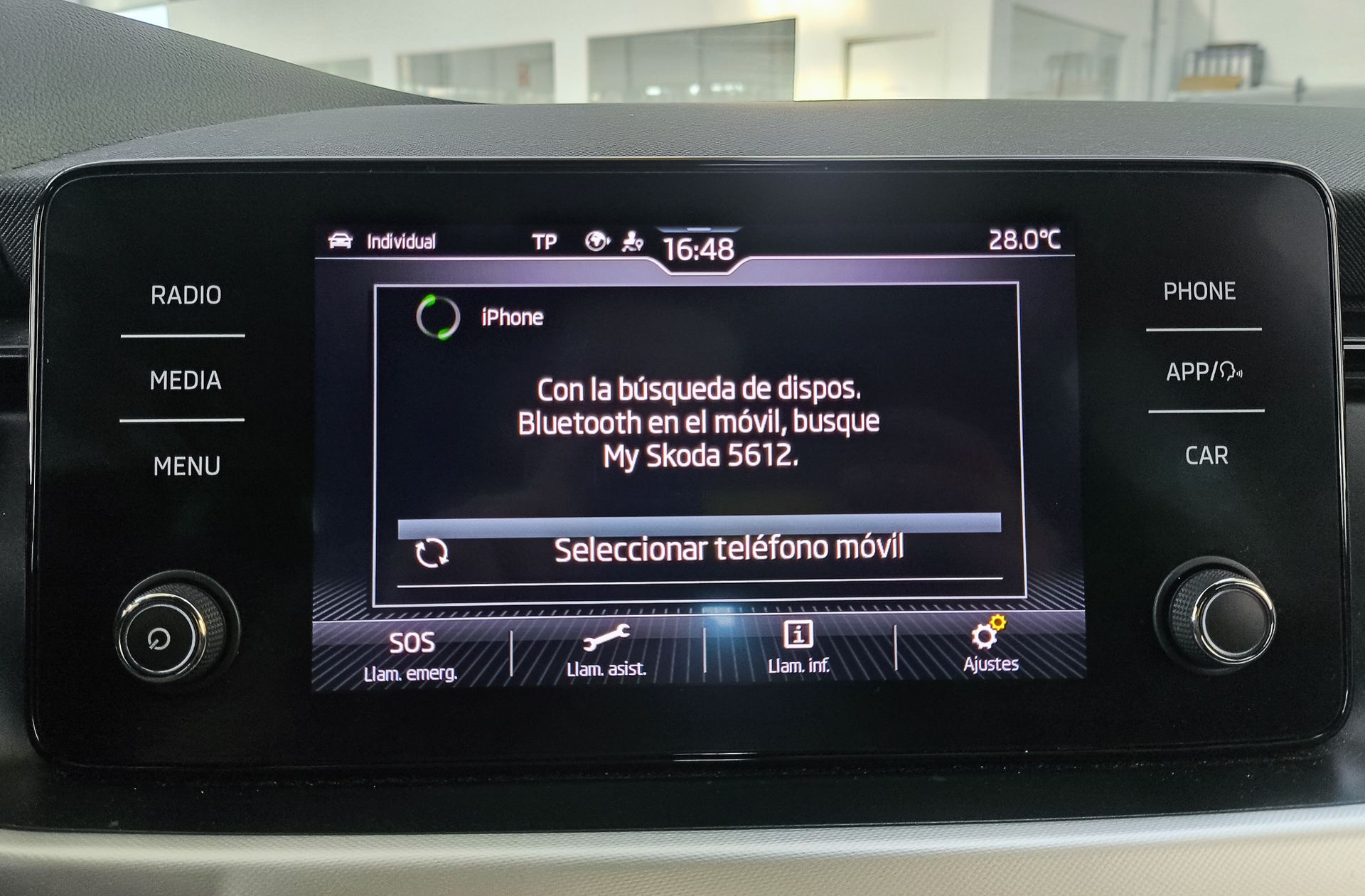 Škoda Kamiq 1.5 TSI Sport DSG - foto 31