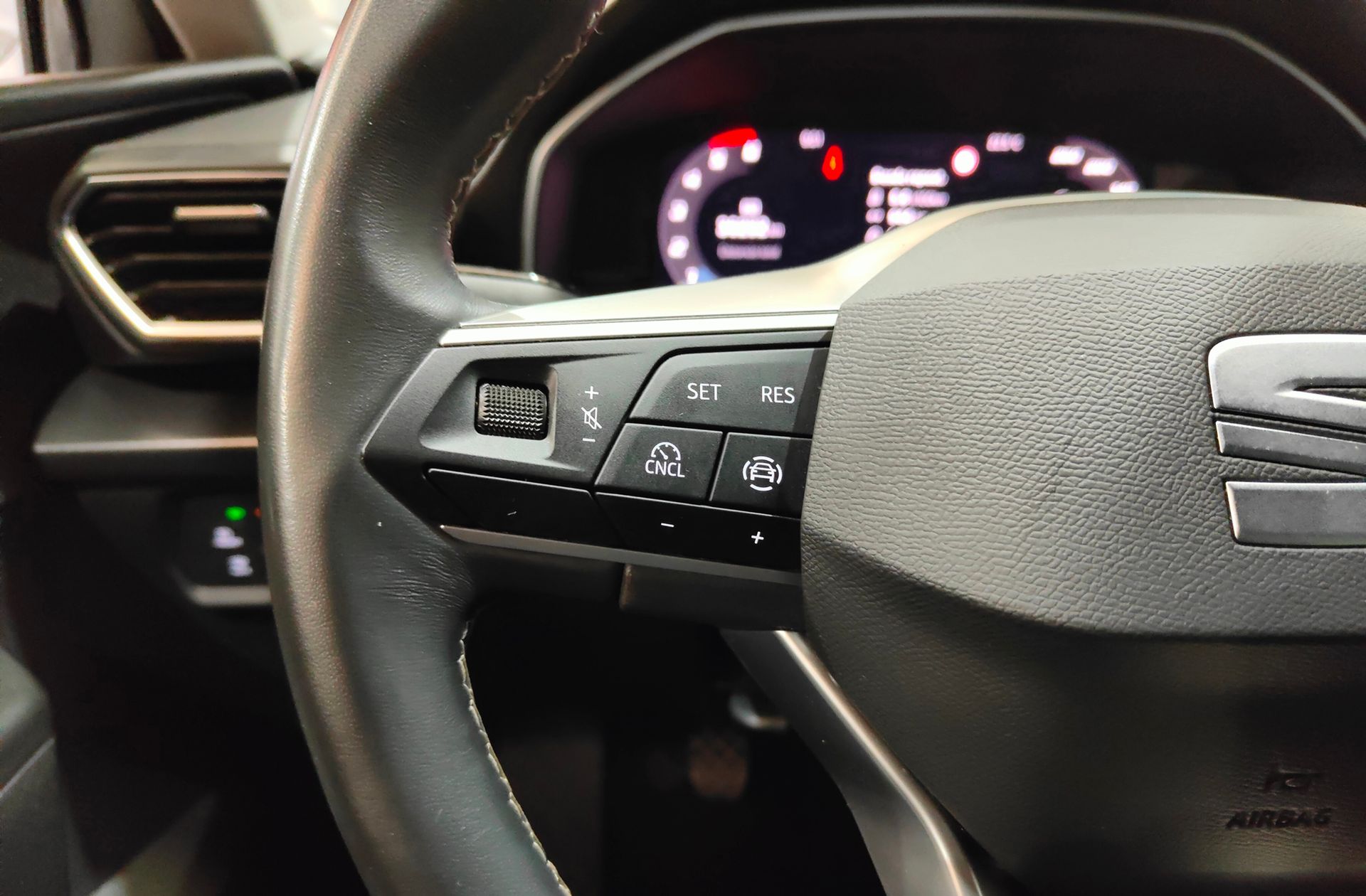 SEAT León 2.0 TDI Style XL - foto 26