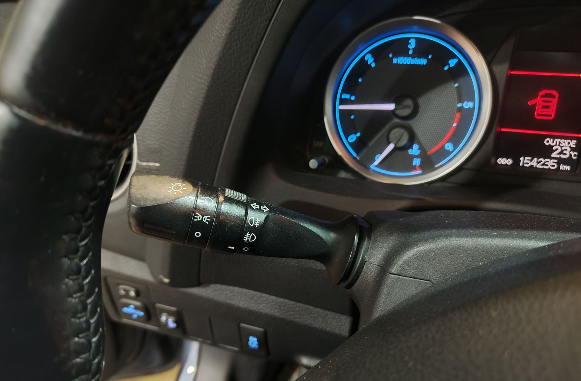 Toyota Auris 90D Feel! - foto 19