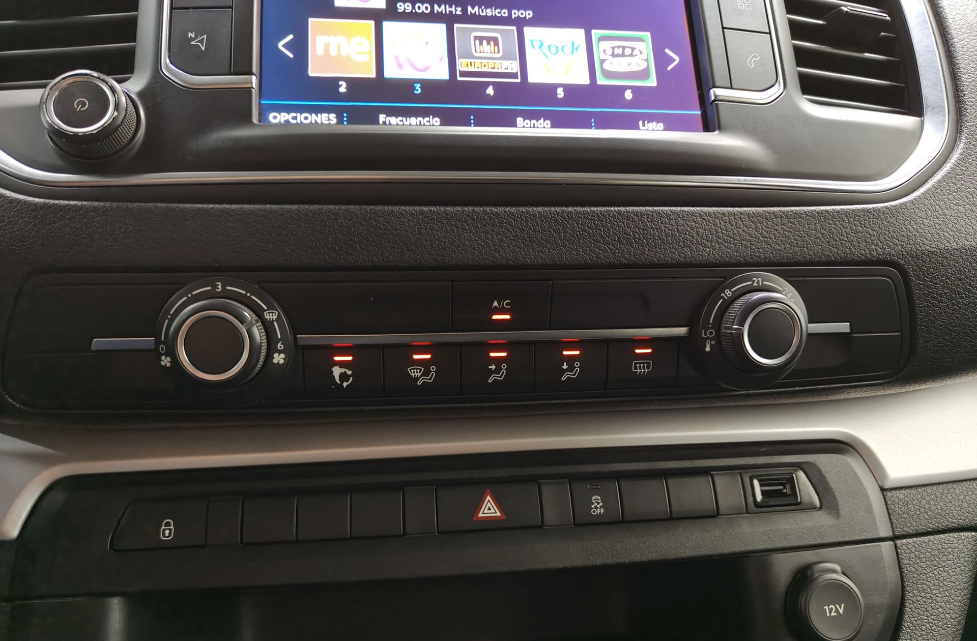 Peugeot Traveller 1.6 BlueHDi Business Compact - foto 33