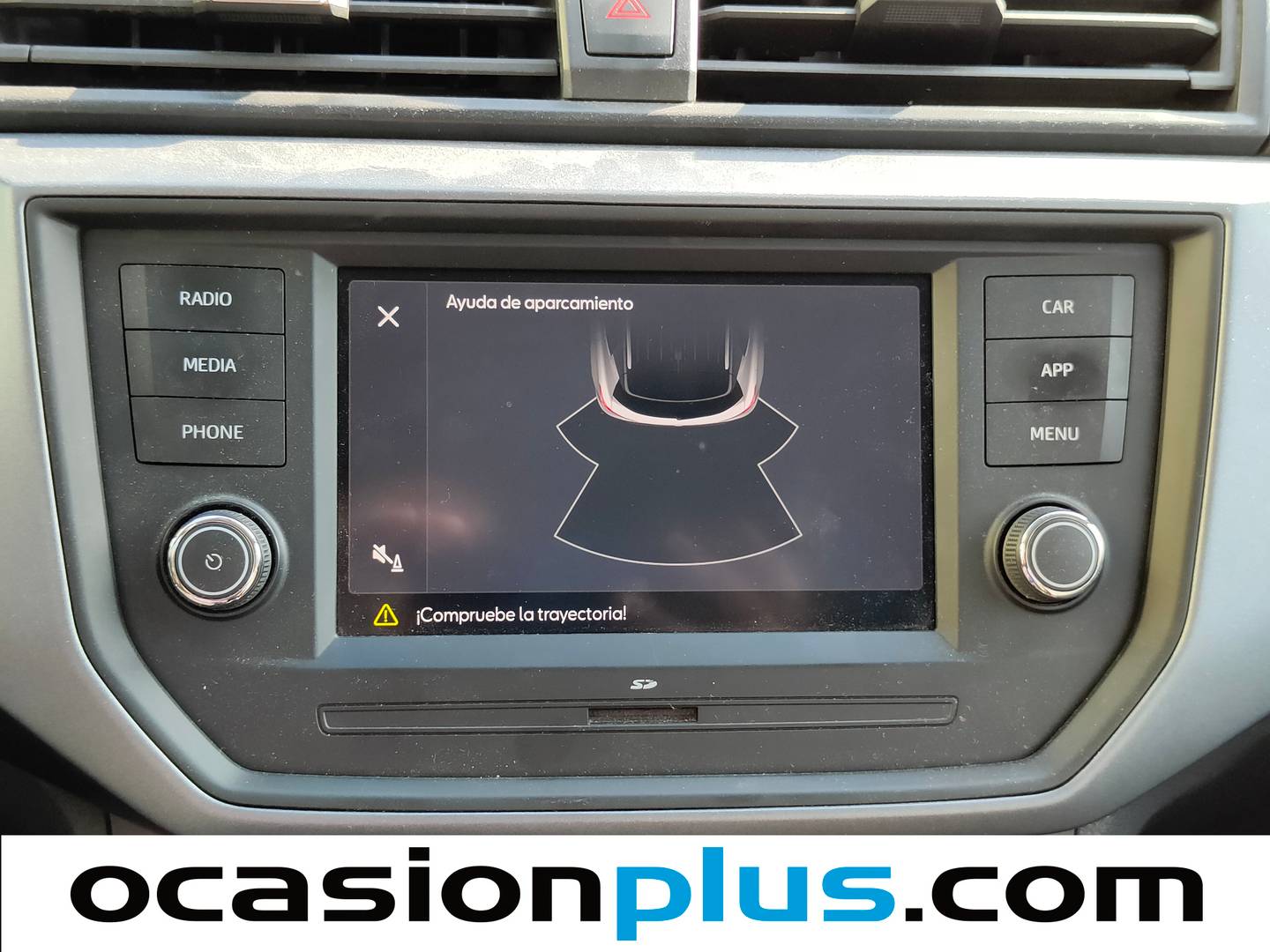 Equipamiento del Seat Arona Seat Arona 1.0 TGI Style Go (90 CV)