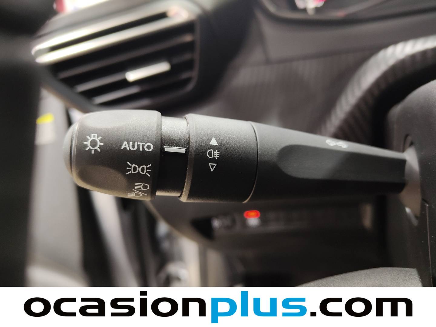 Foto Peugeot 208 Peugeot 208 PureTech 100 Allure (100 CV)