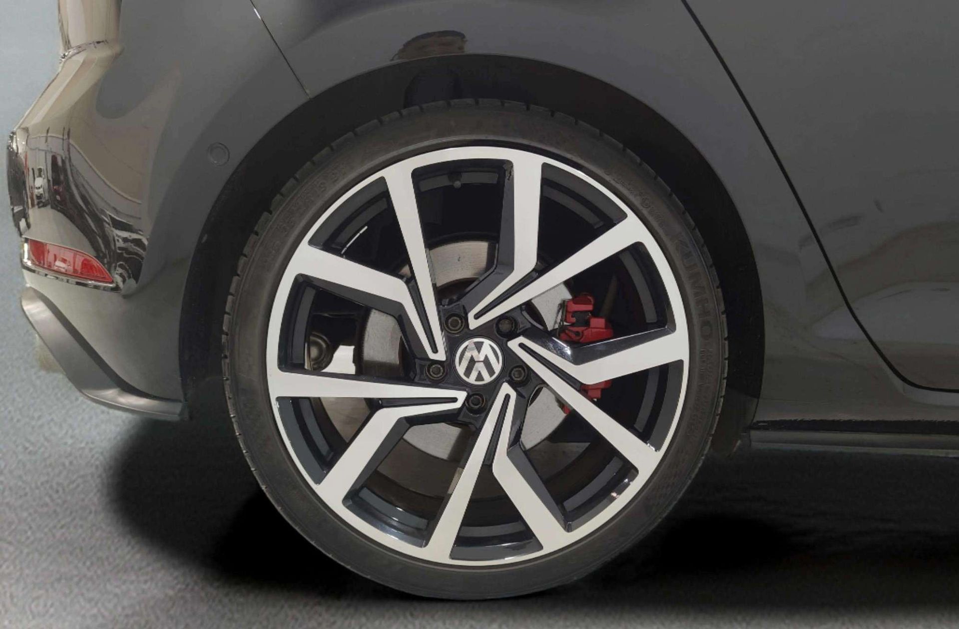 Volkswagen Golf GTI Performance 2.0 TSI DSG - foto 49