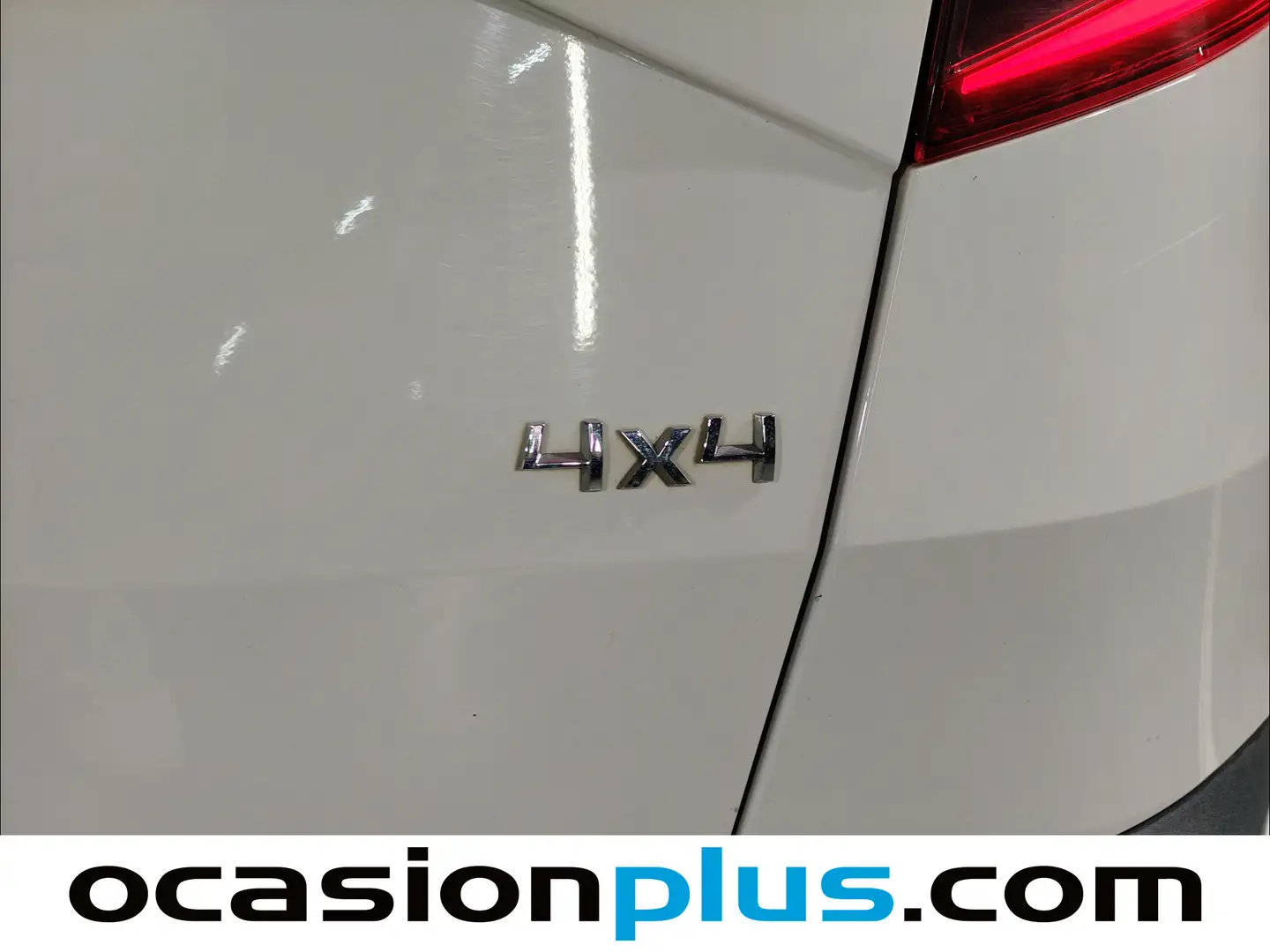 Foto Skoda Karoq Skoda Karoq 2.0 TDI Ambition 4X4 DSG (150 CV)