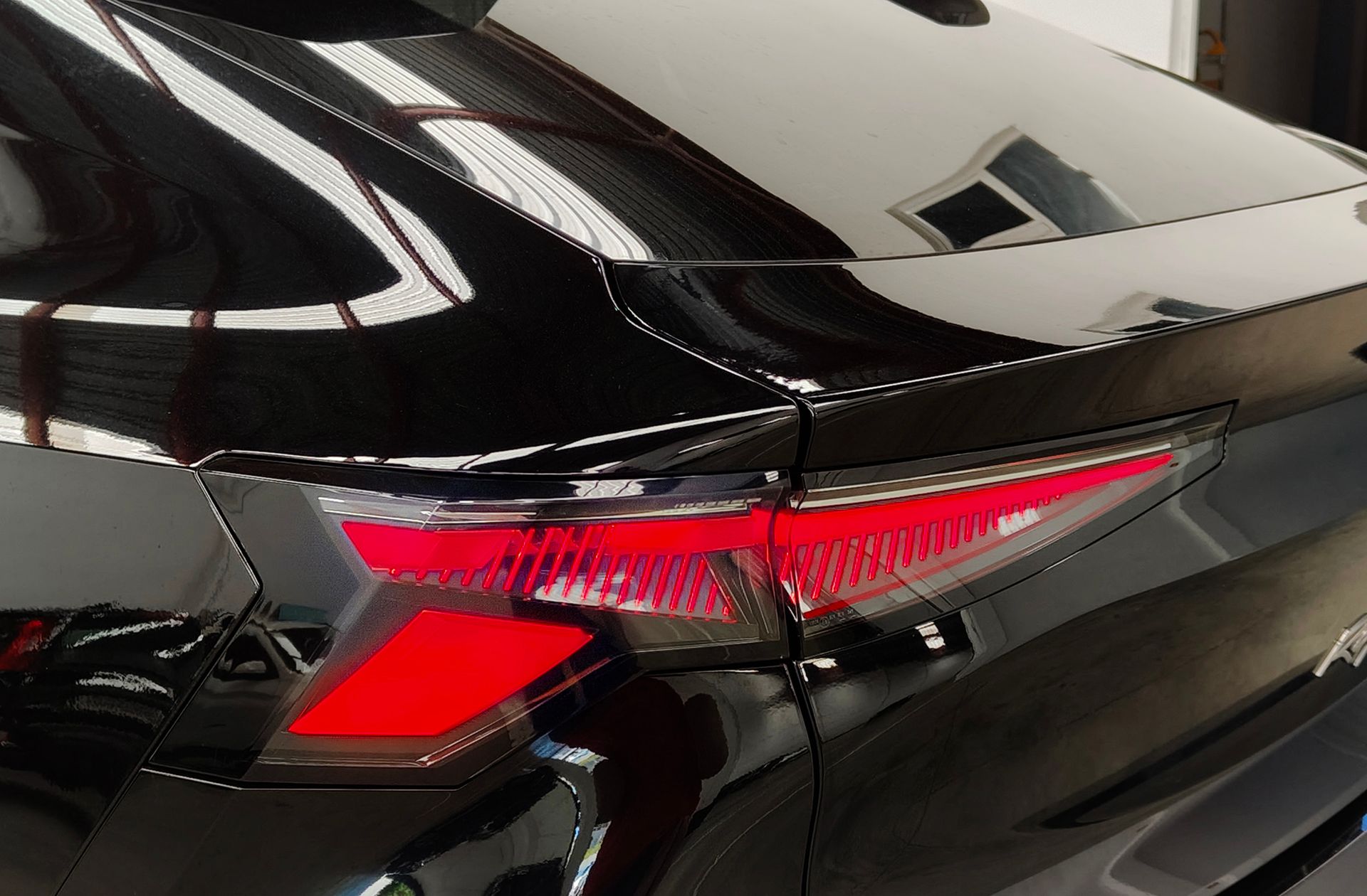 Renault Rafale Techno E-Tech full hybrid - foto 24