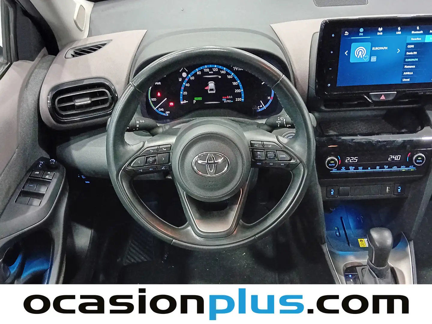 Foto Toyota Yaris Cross Toyota Yaris Cross 120H Style Plus (116 CV)