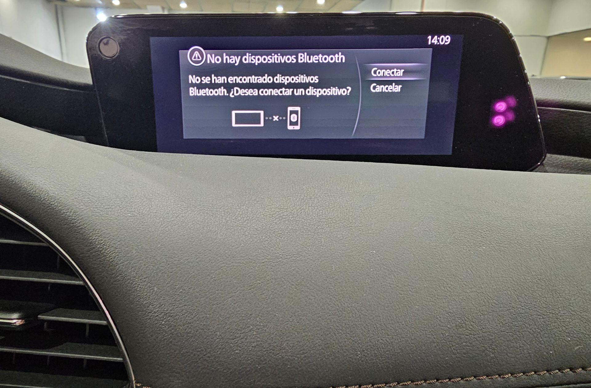 Mazda Mazda3 2.0 Sedan Skyactiv-G Zenith Safety Black - foto 36