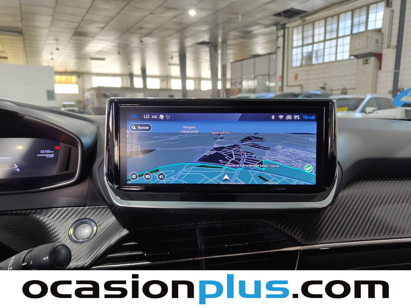 Extras y acabados del Peugeot 2008 Peugeot 2008 Allure Hybrid eDCS6 (145 CV)