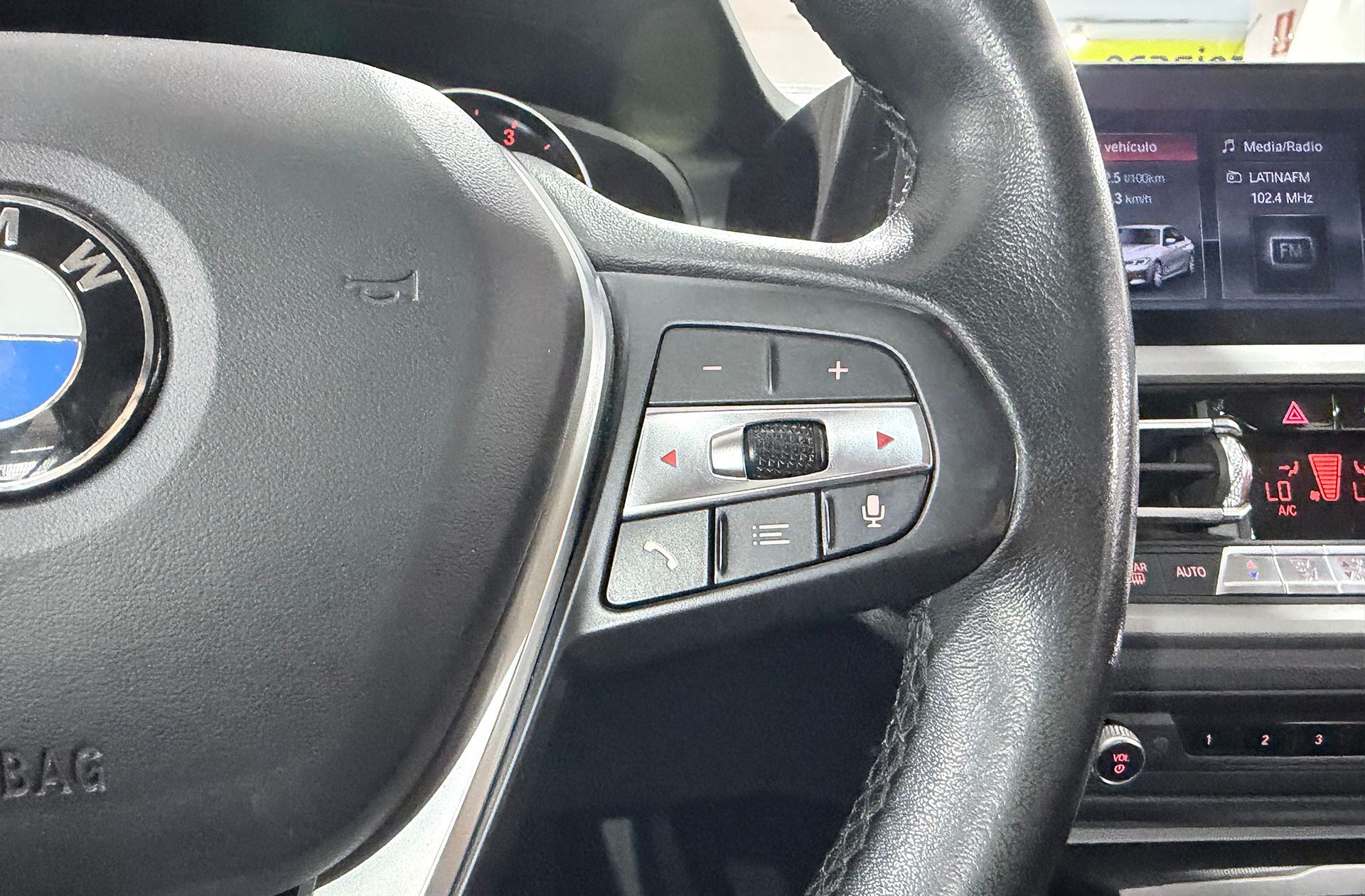 BMW Serie 3 318d - foto 25