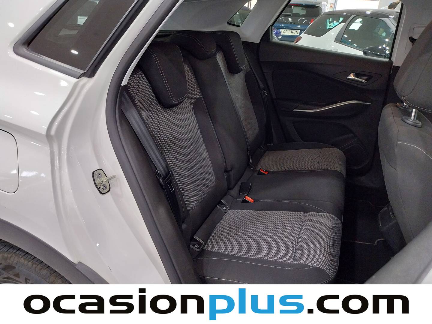 Foto Opel Grandland X Opel Grandland X 1.2 Turbo Selective (130 CV)