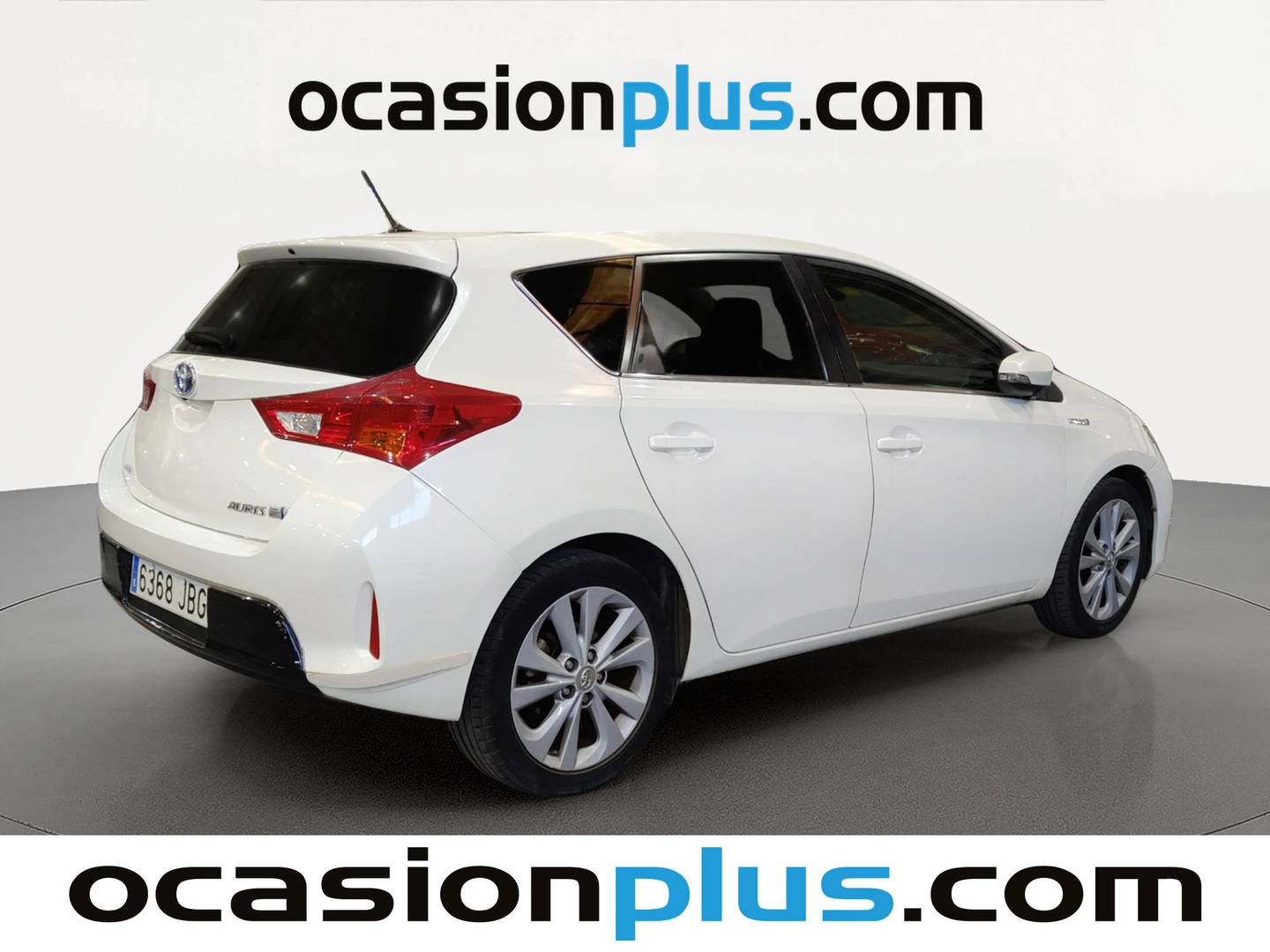 Foto trasera Toyota Auris Toyota Auris Hybrid Active (136 CV) derecha