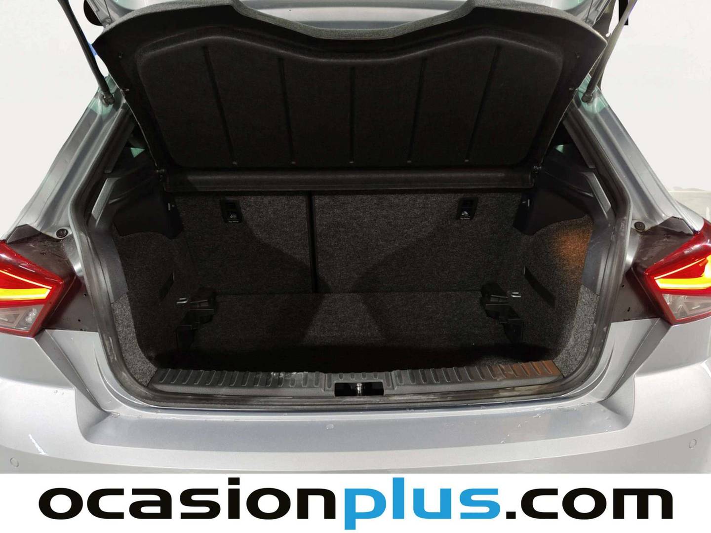 Fotos maletero Seat Ibiza Seat Ibiza 1.0 TSI S&S FR XL (110 CV)