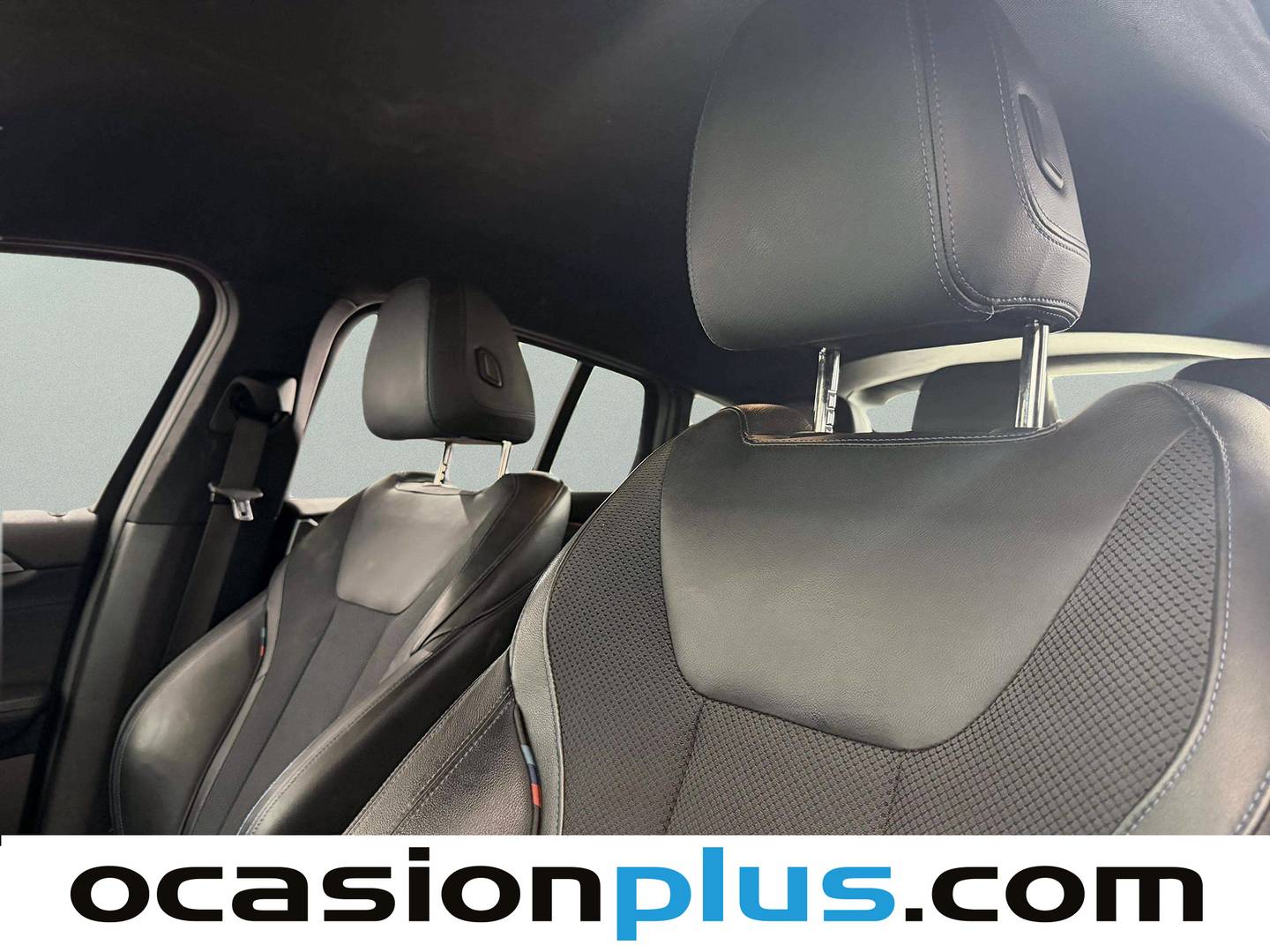 Extras y acabados del BMW X4 BMW X4 xDrive20d (190 CV) Pack M