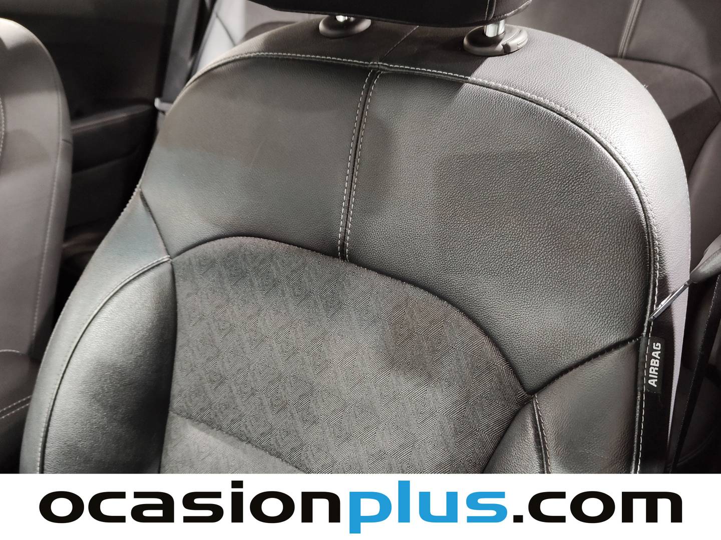 Extras y acabados del KIA Niro Kia Niro 1.6 GDi HEV Híbrido Drive (141 CV)