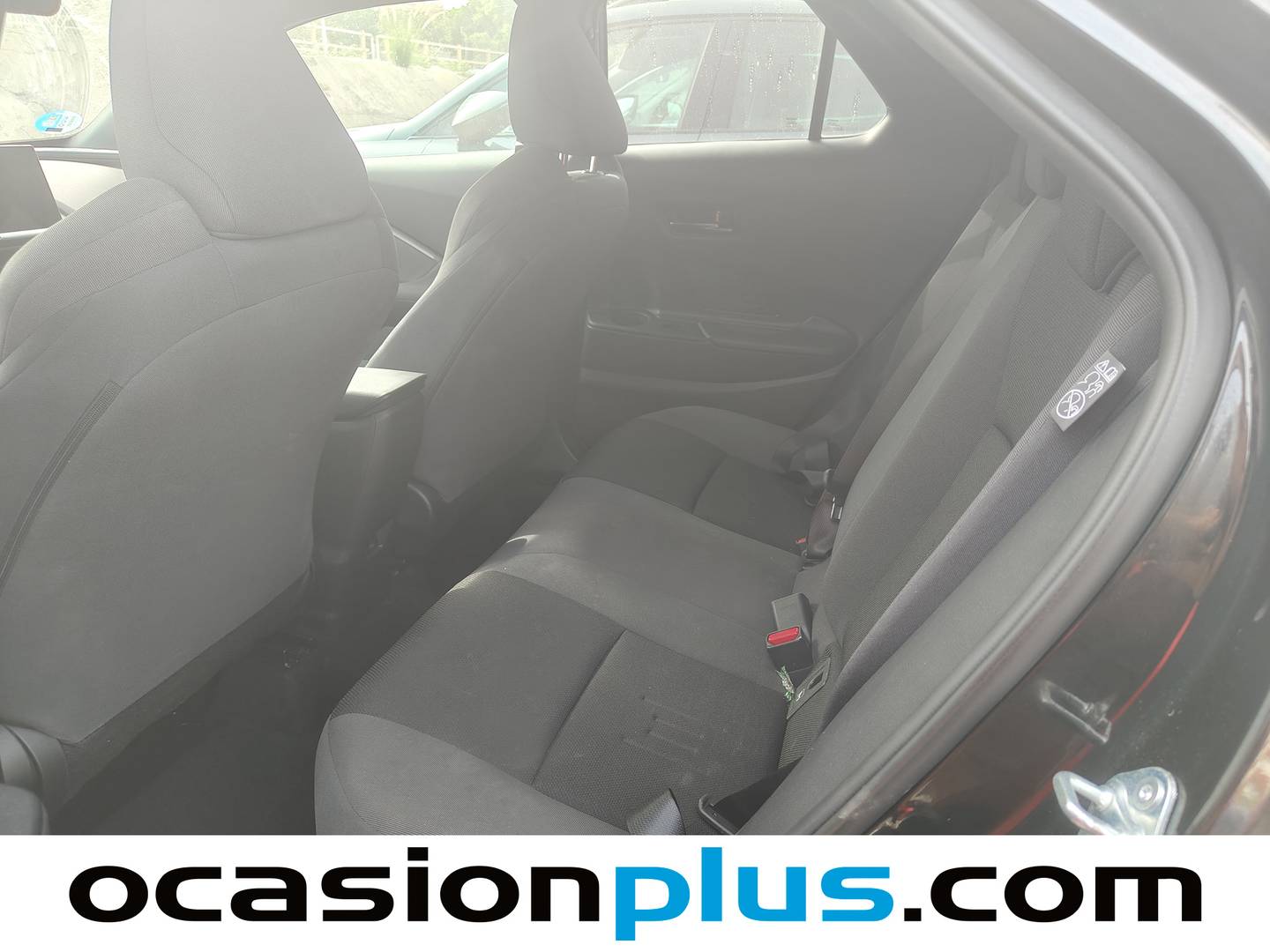 Foto asientos traseros Toyota C-HR Toyota C-HR 140H Advance (140 CV)